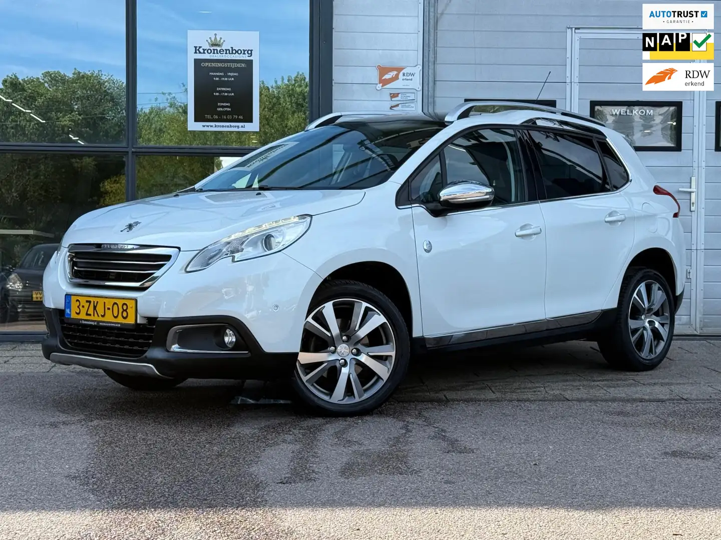 Peugeot 2008 1.6 VTi Crossway, NAP, PANO, NAVI Wit - 1