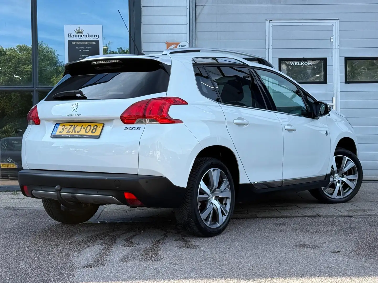 Peugeot 2008 1.6 VTi Crossway, NAP, PANO, NAVI Wit - 2
