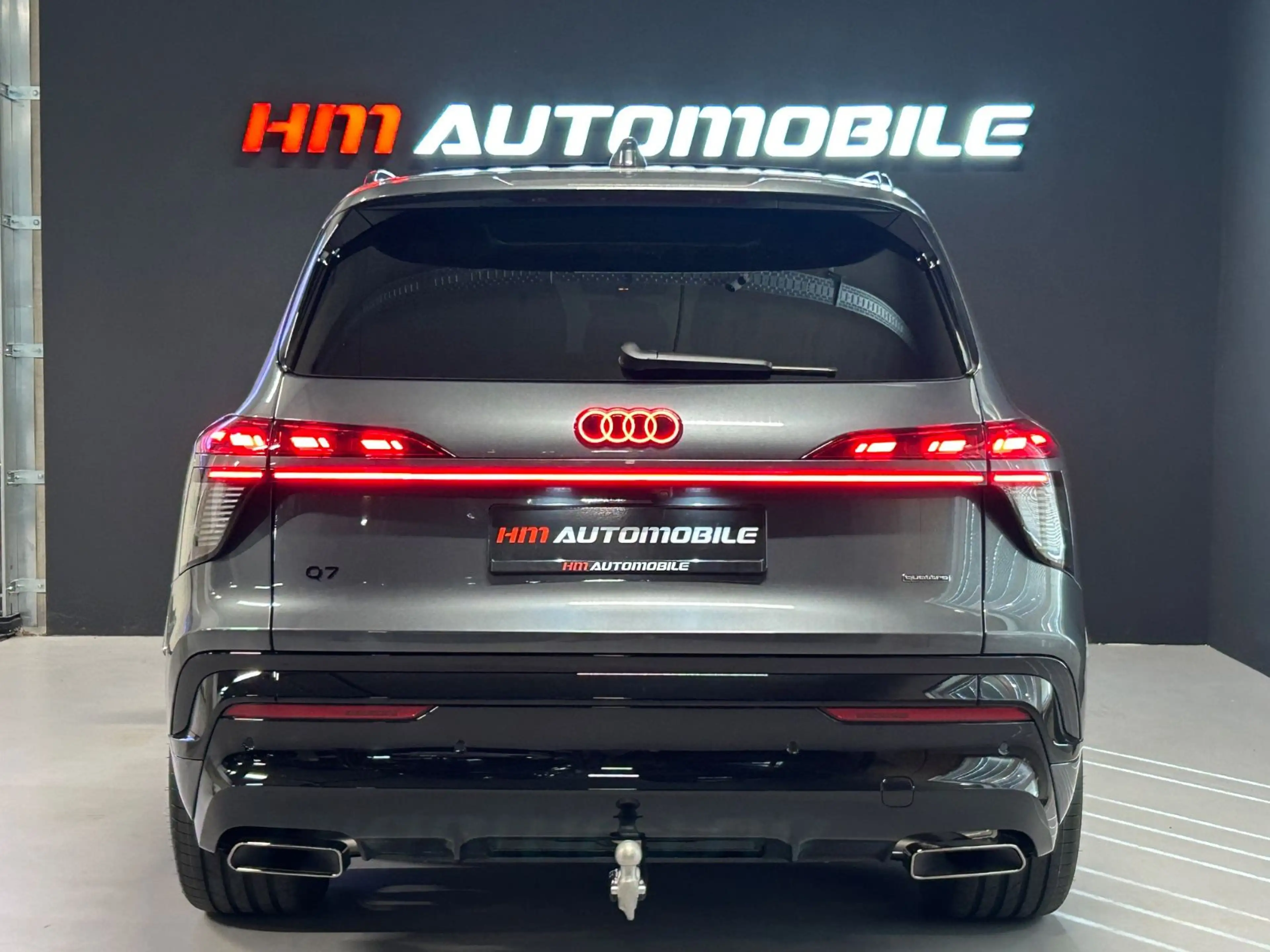 Audi Q7 TDI 220KW NEW MODEL/7SEATS/TECH PRO/MASSAGE — photo 4