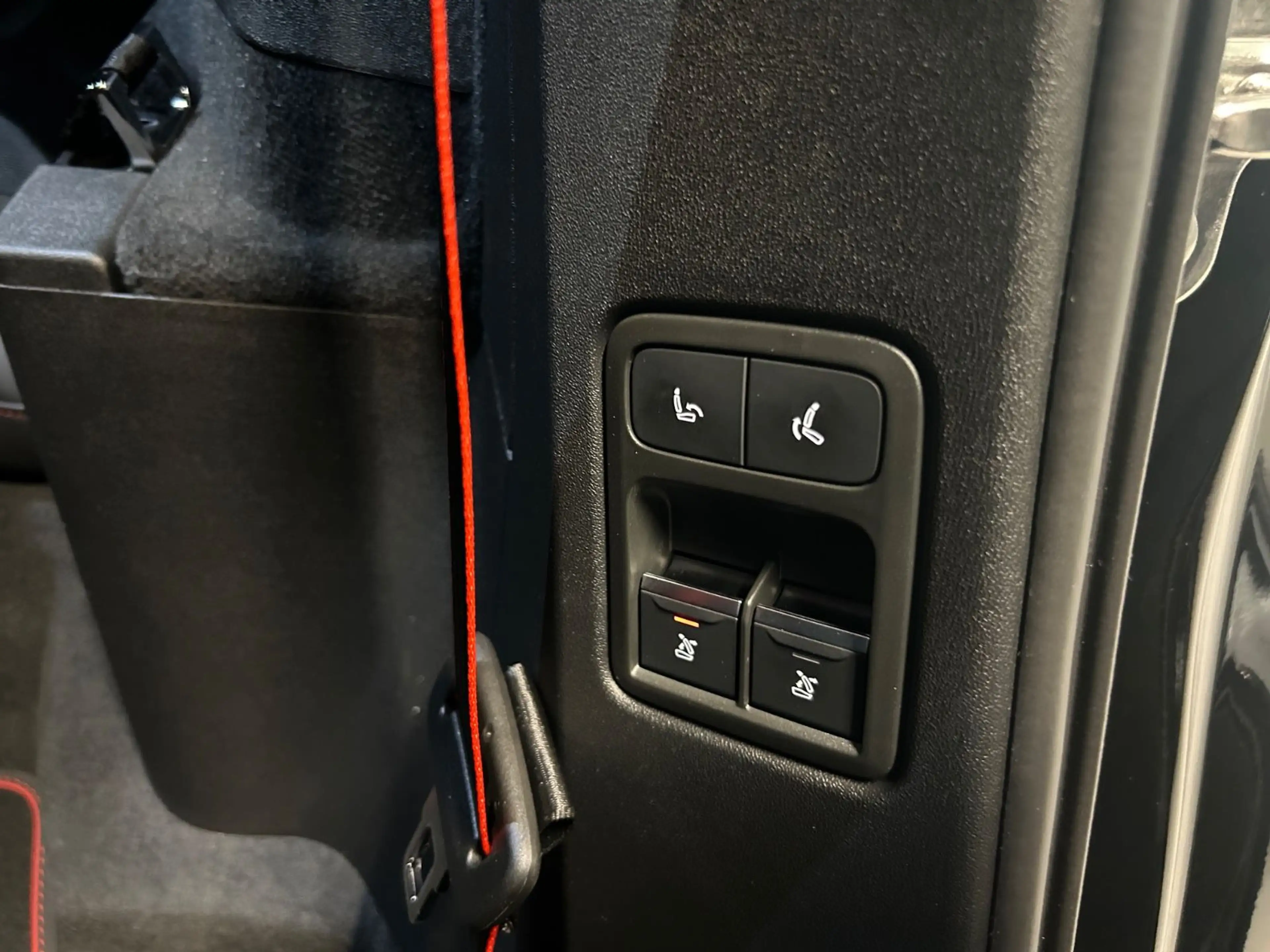 Audi Q7 TDI 220KW NEW MODEL/7SEATS/TECH PRO/MASSAGE — photo 16