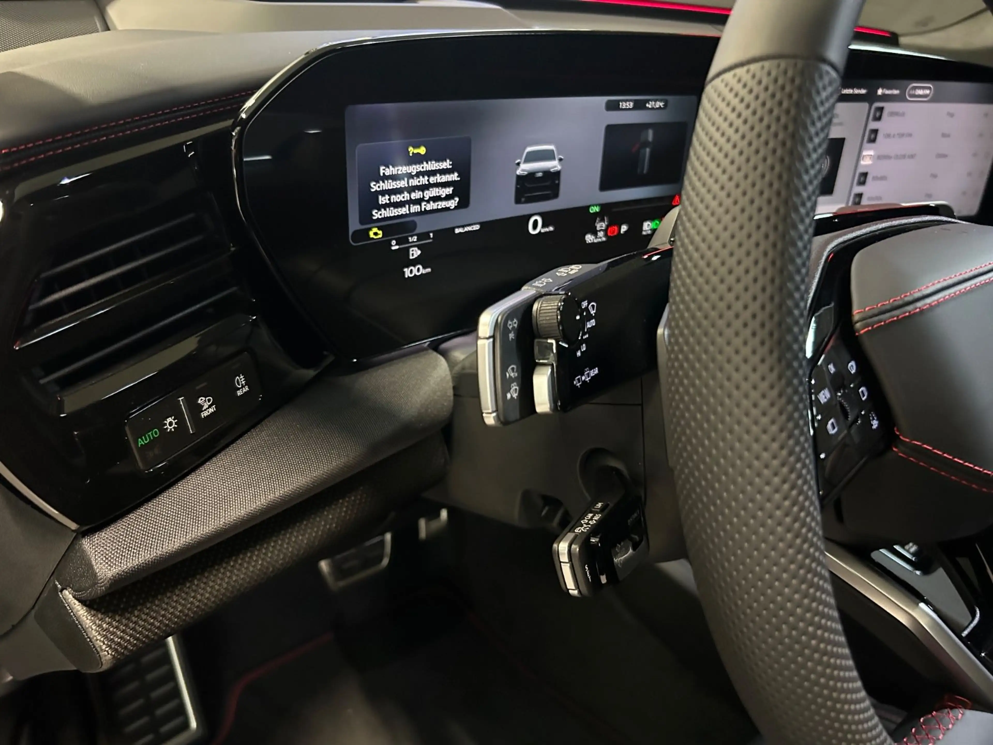 Audi Q7 TDI 220KW NEW MODEL/7SEATS/TECH PRO/MASSAGE — photo 15