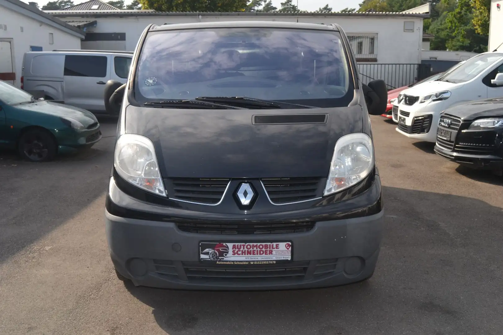 Renault Trafic Kasten L1H1 2,7t Schwarz - 1