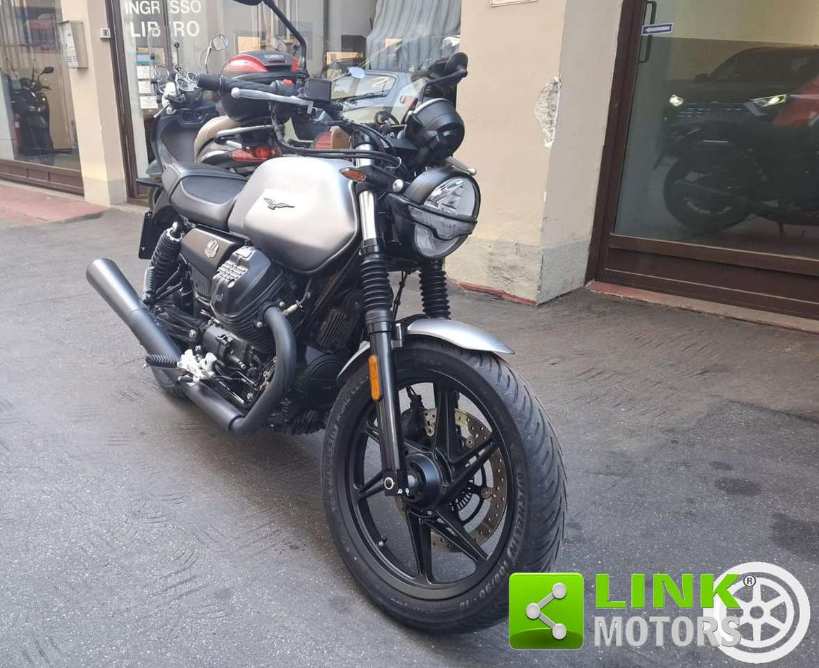 Moto Guzzi Others V7 STONE CON SOLI 1700 KM
