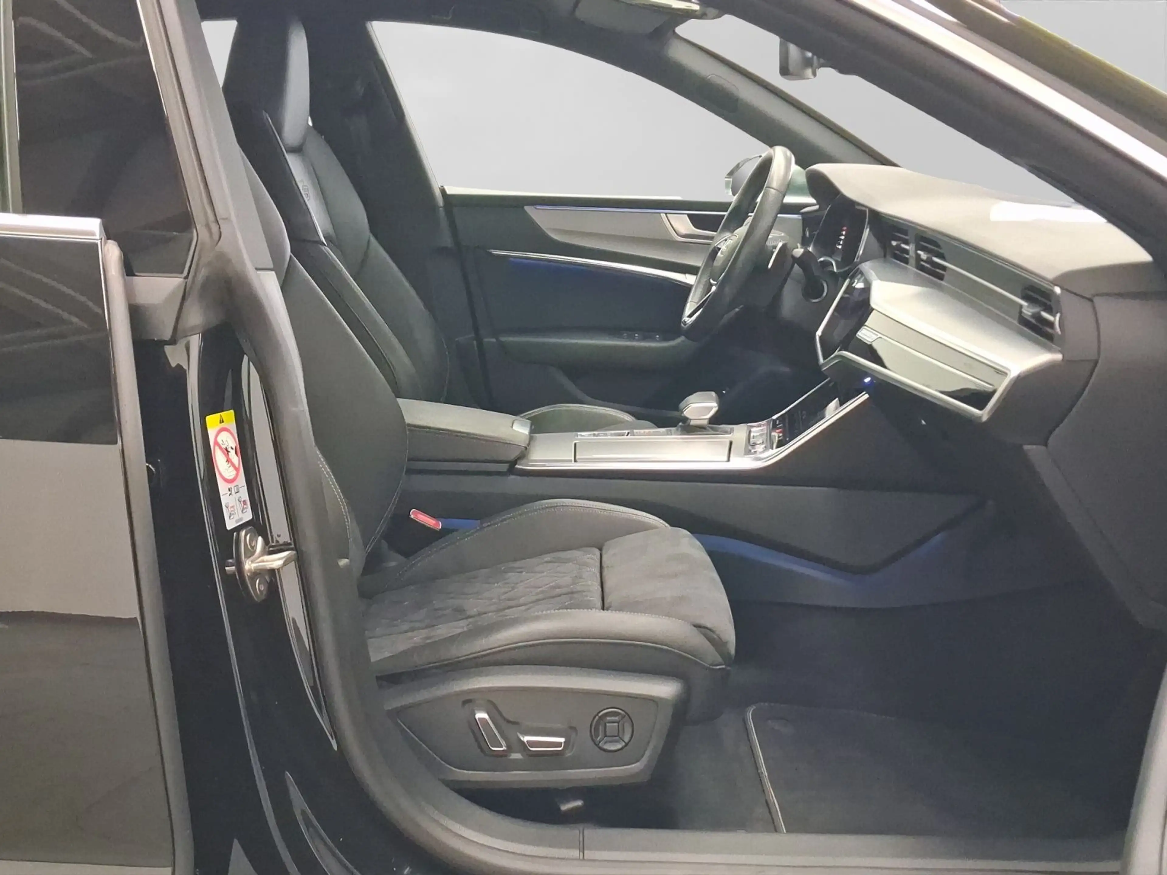 Audi S7 TDI Q HD-MATRIX 360° BuO VIRTUAL+ — photo 4