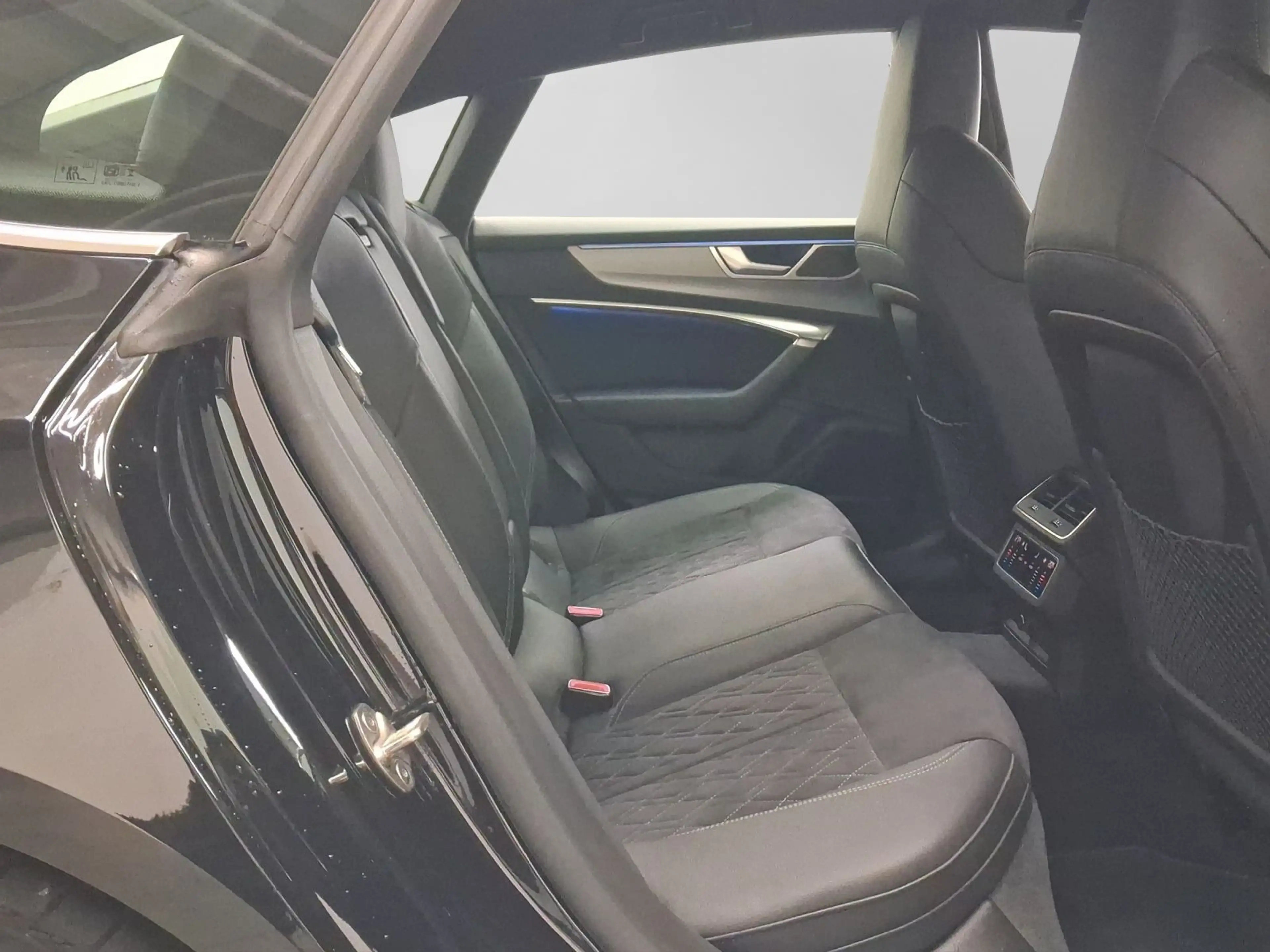 Audi S7 TDI Q HD-MATRIX 360° BuO VIRTUAL+ — photo 6