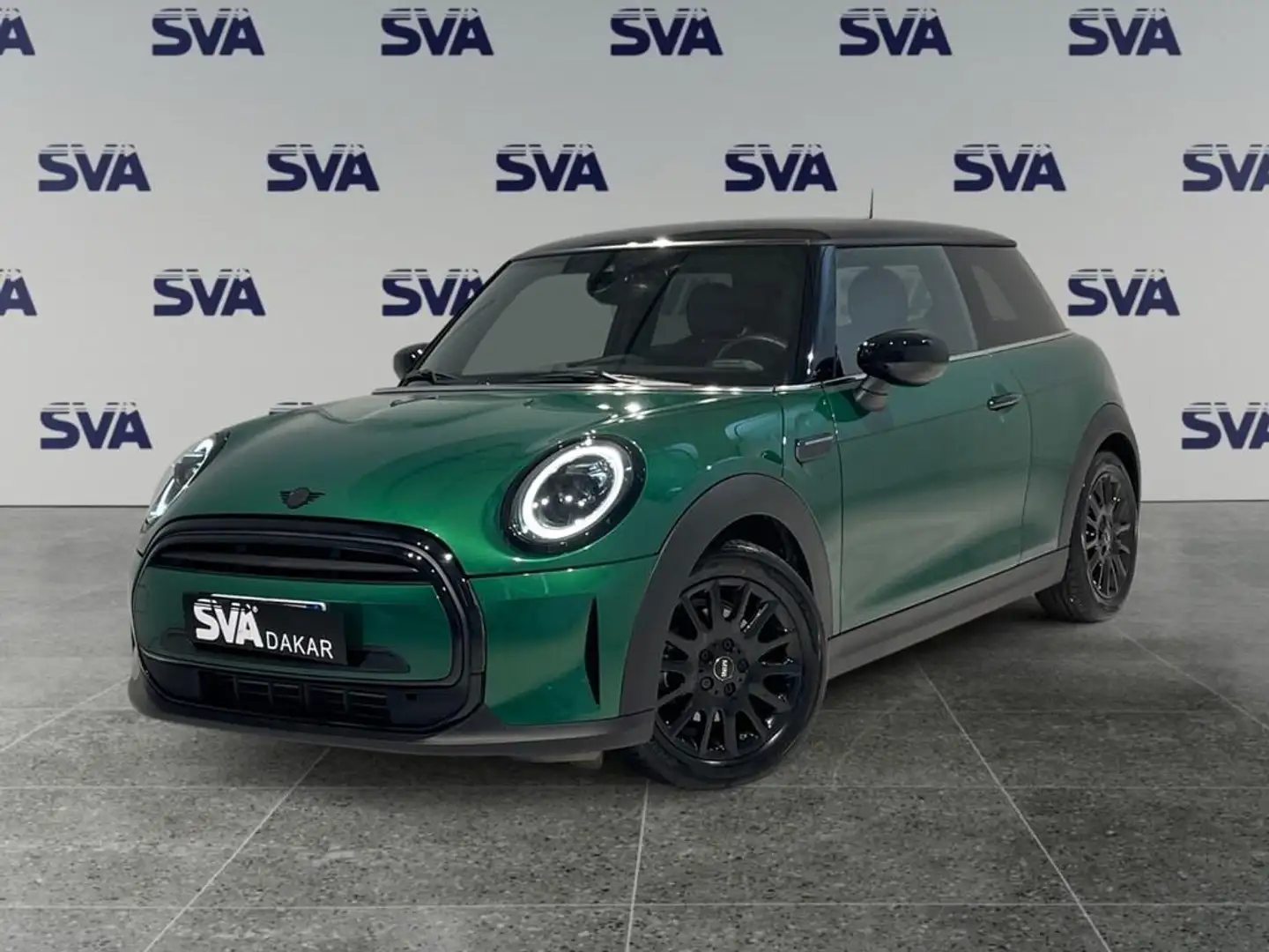 MINI Cooper 1.5 136CV Autom. Cooper Essential Prem. Mid Verde - 1