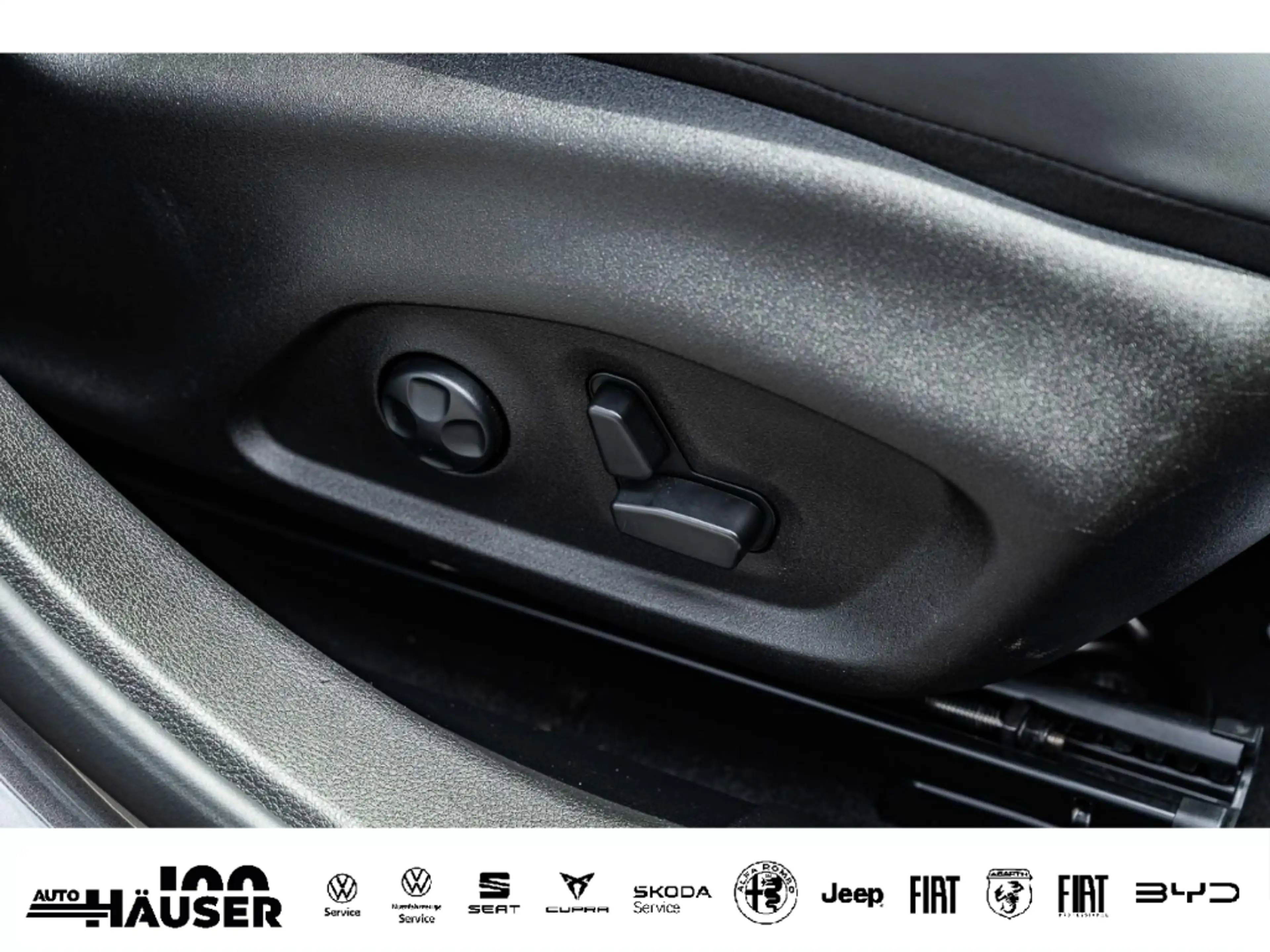 Alfa Romeo Tonale Veloce 1.5 VGT 48V-Hybrid HARMAN KARDON SITZBEL. E — photo 12