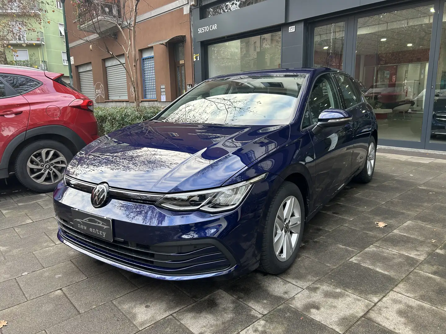 Volkswagen Golf Golf VIII 1.0 etsi evo Life 110cv dsg Blu/Azzurro - 2