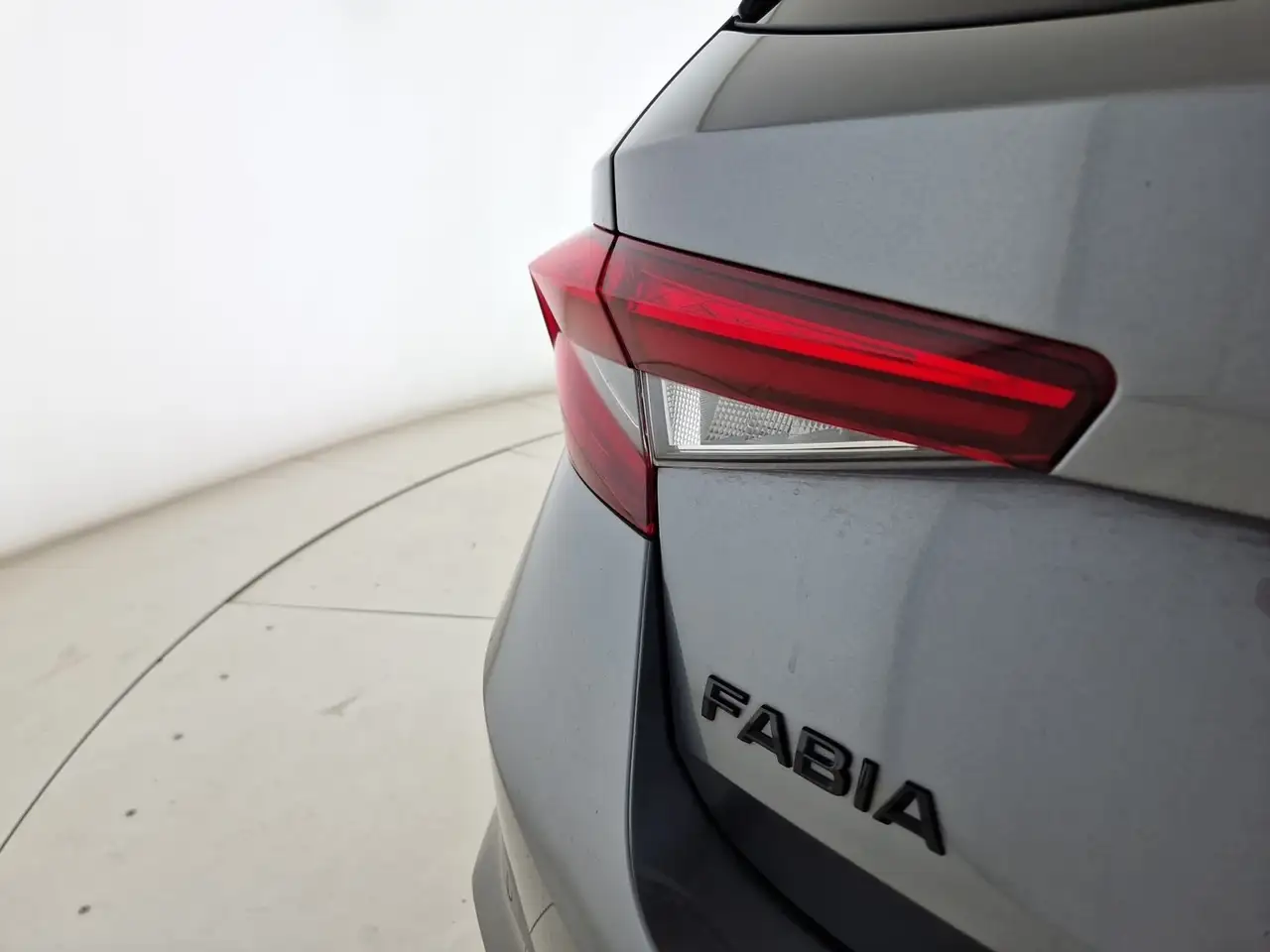 Skoda Fabia 1.0 tsi 130 edition 95cv, миниатюра 17