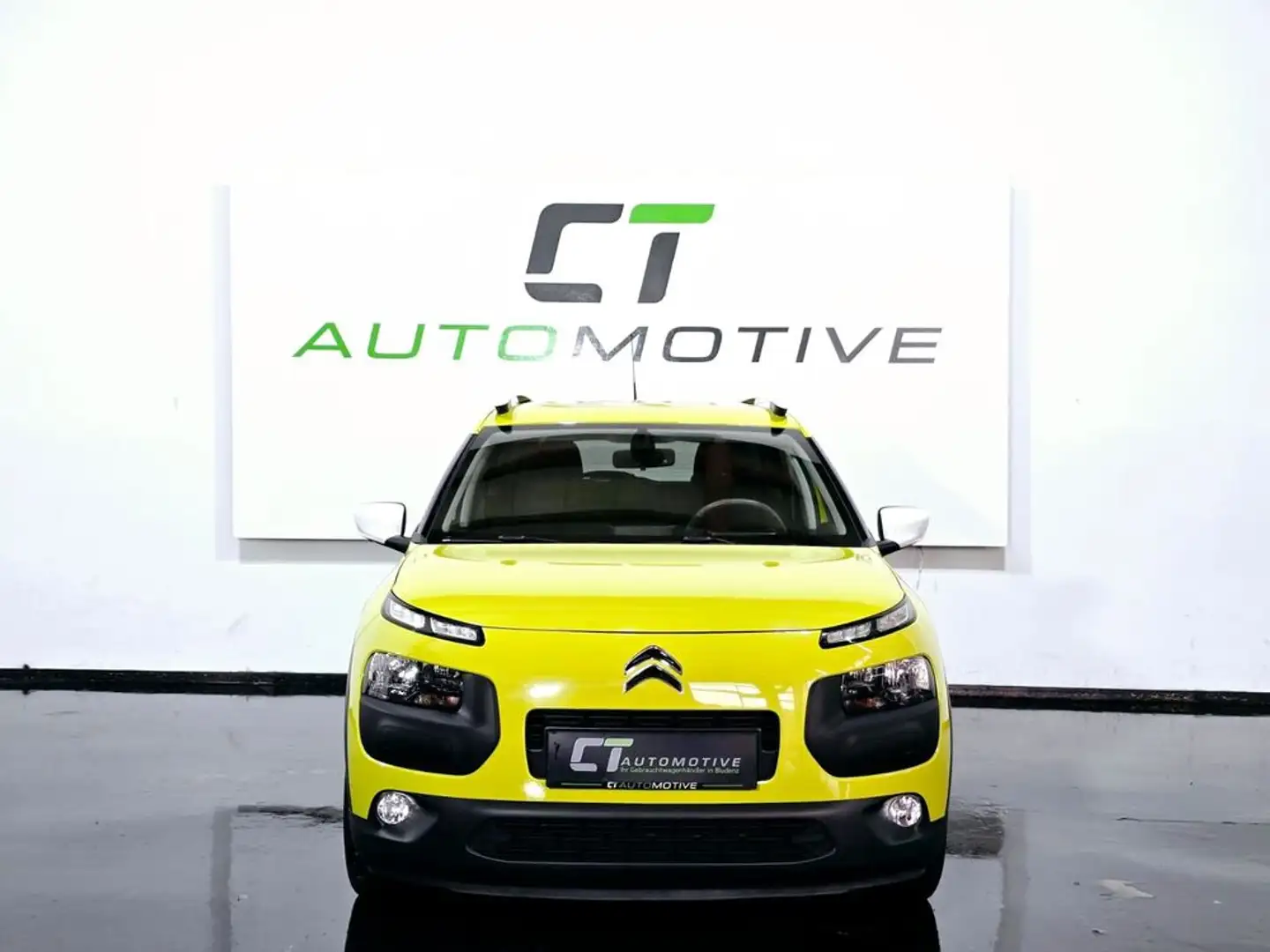 Citroen C4 Cactus 1,2 VTI82 Feel Gelb - 2