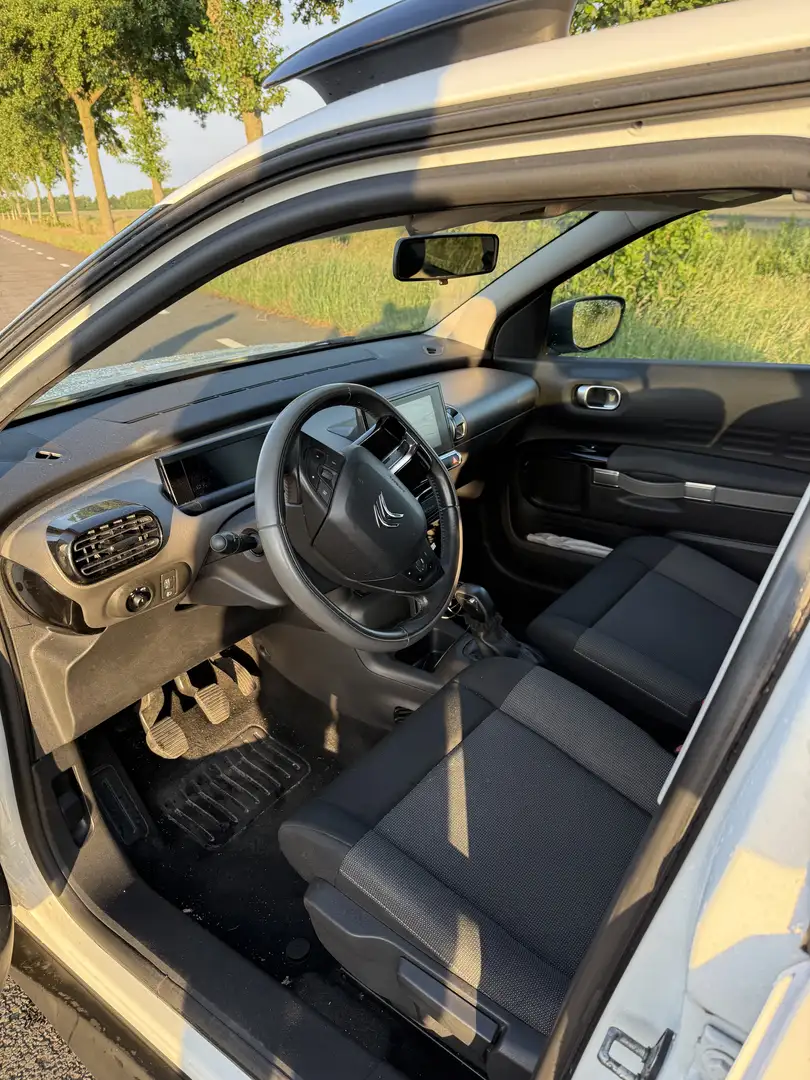 Citroen C4 Cactus 1.2 PureTech Live Wit - 1