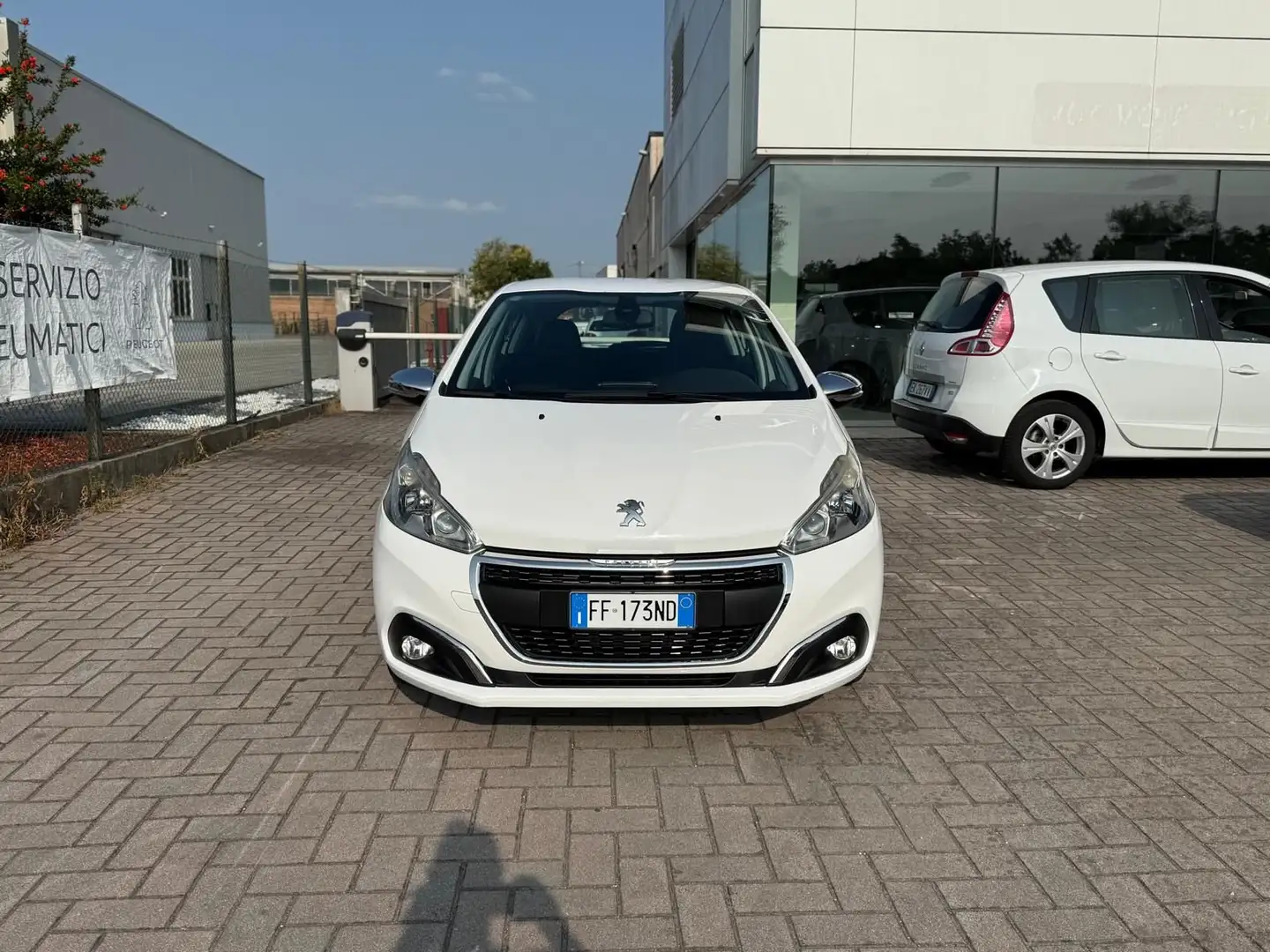 Peugeot 208 1.2 VTi 82 CV 5 porte Allure Bianco - 2