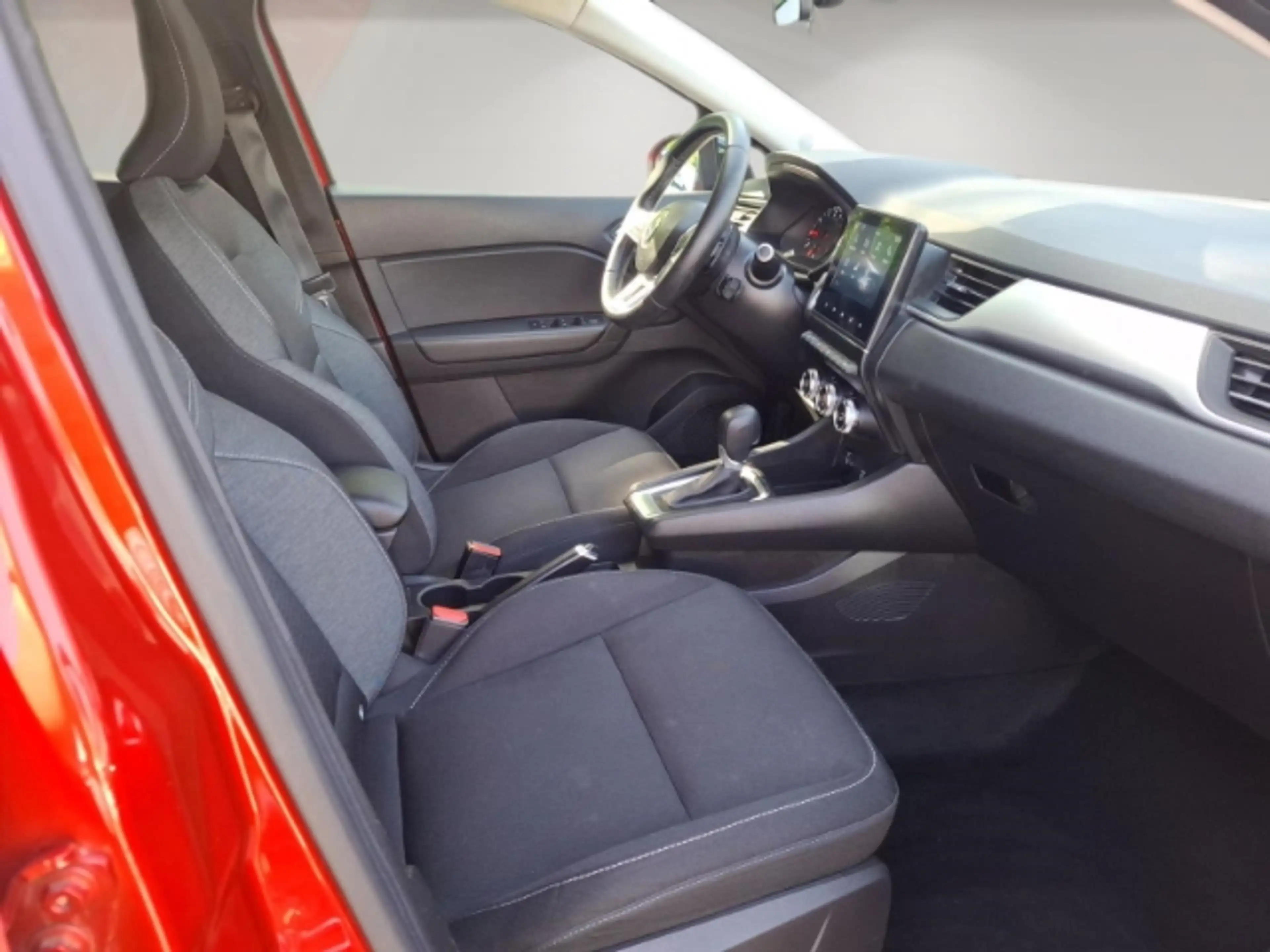 Renault Captur 1.3 TCe 140 *PDC*NAVI*SITZHEIZUNG*KLIMA* — photo 14