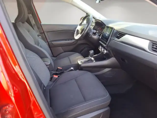 Renault Captur view 14