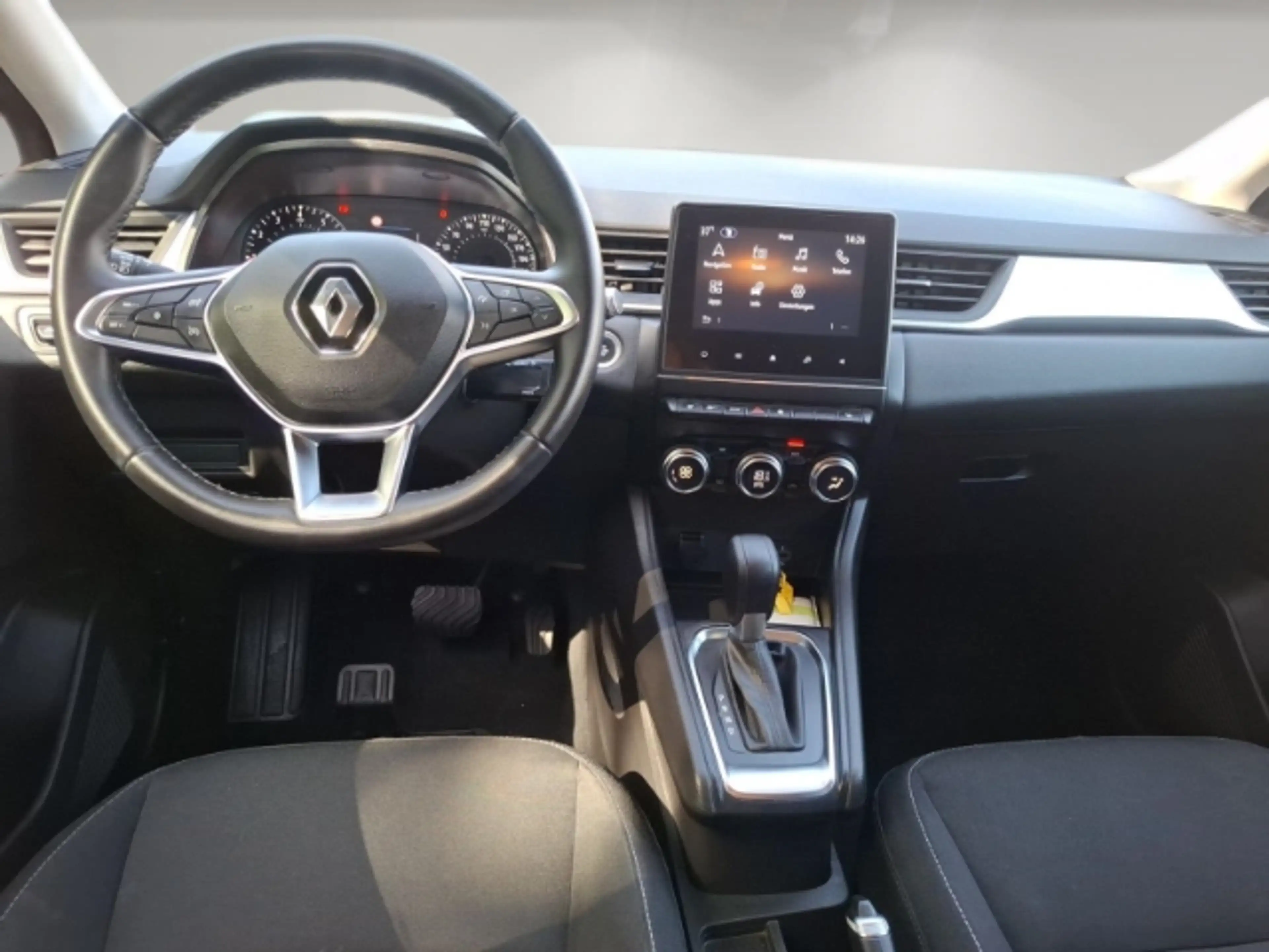 Renault Captur 1.3 TCe 140 *PDC*NAVI*SITZHEIZUNG*KLIMA* — photo 11