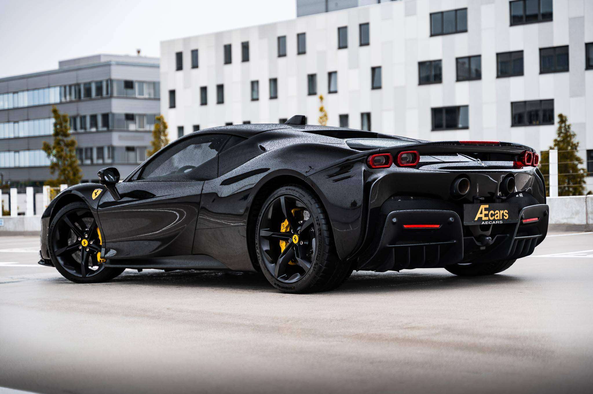 2023 Ferrari SF90