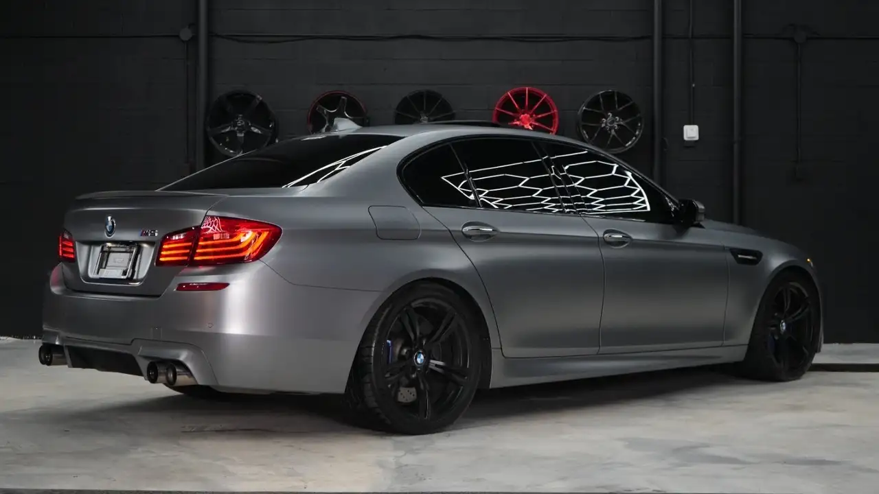 BMW M5 снимка BMW M5