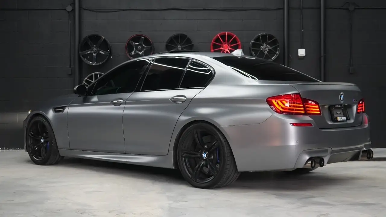 BMW M5 снимка BMW M5