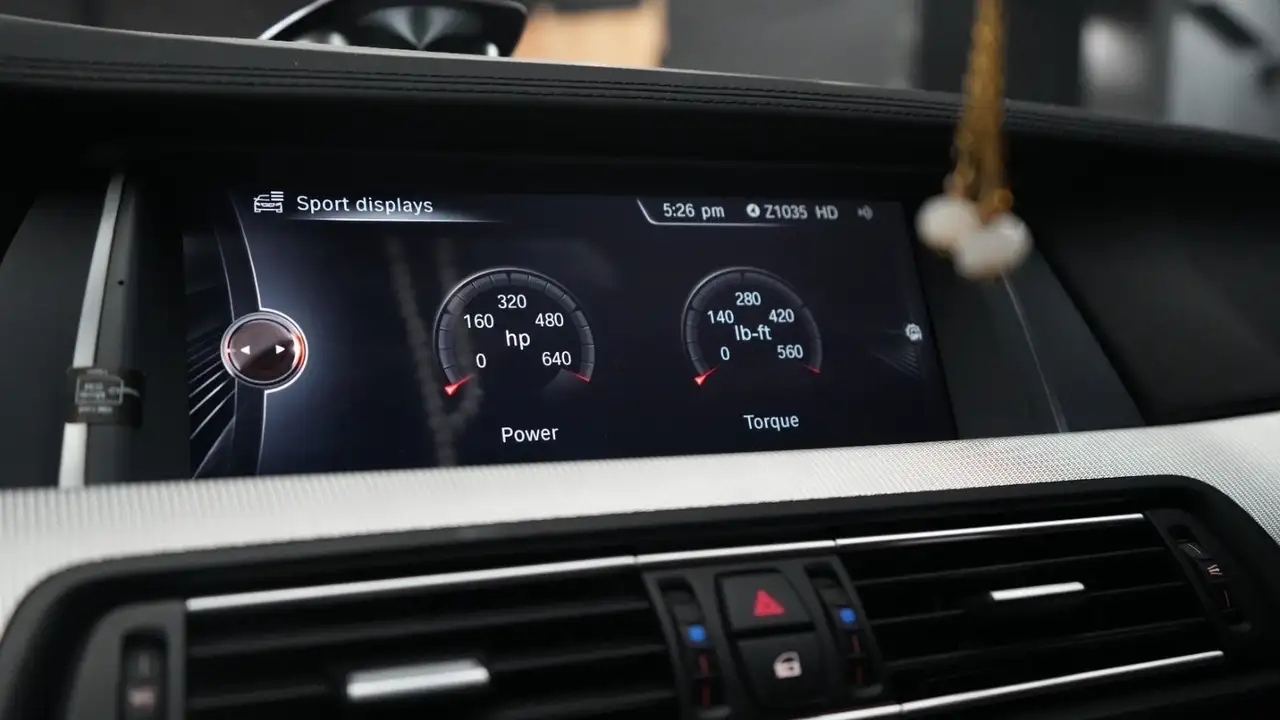 BMW M5 снимка BMW M5