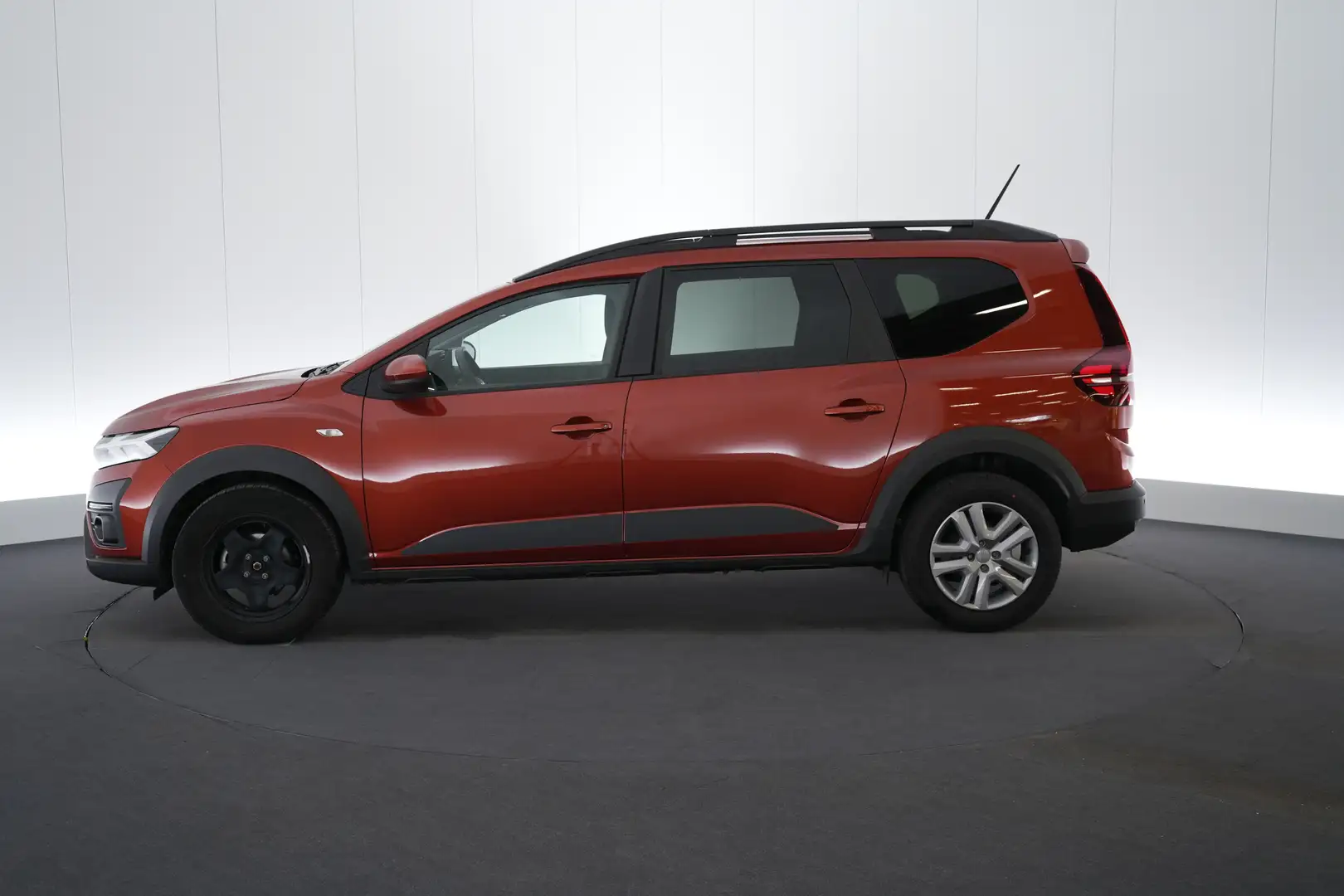 Dacia Jogger 1.0 TCe Expression LED GPS PDC CAM Carplay Cruise Maro - 2