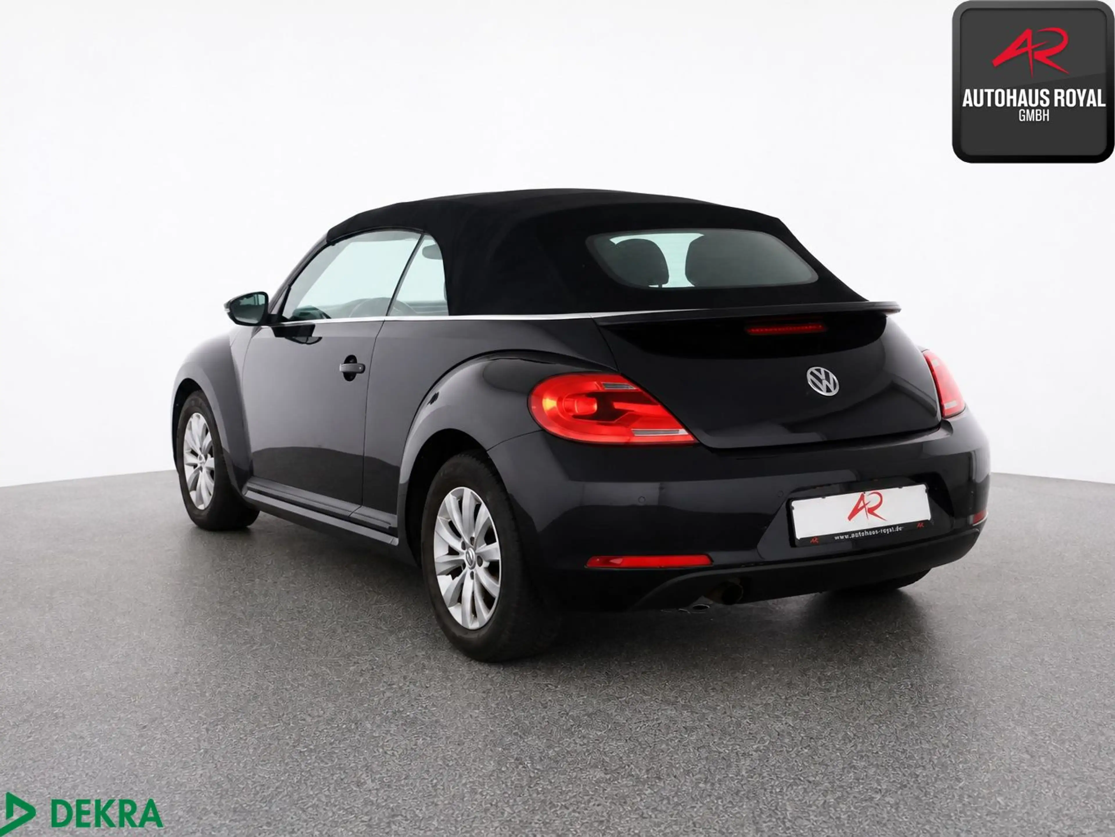 Volkswagen Beetle Cabrio 1.2 TSI NAVI,METALLIC,EINPARKHILFE — photo 3