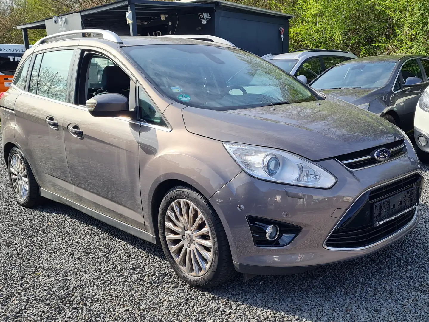 Ford Grand C-Max Business Edition-Sehr viele Extras Top Zustand Brons - 2
