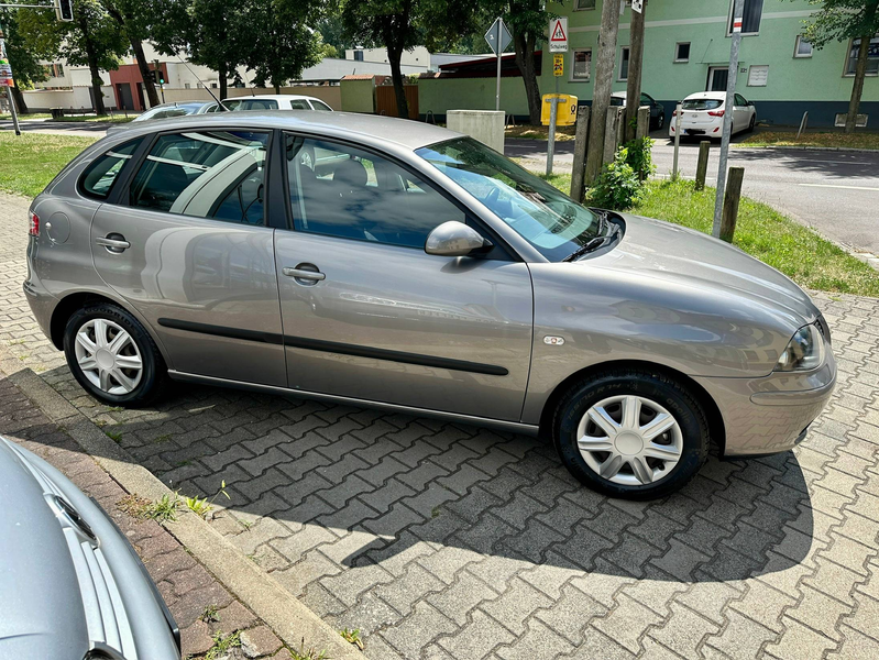 SEAT Ibiza Sport Edition *KLIMA*Zahnriemen+WaPu NEU*TÜV NEU*Große Inspektion NEU* — photo 6