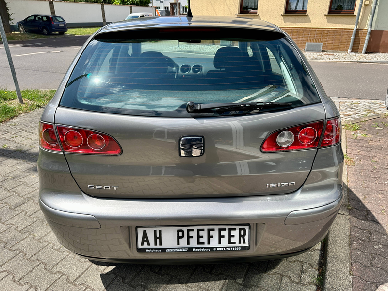 SEAT Ibiza Sport Edition *KLIMA*Zahnriemen+WaPu NEU*TÜV NEU*Große Inspektion NEU* — photo 4