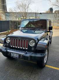 4WD 4dr Sahara