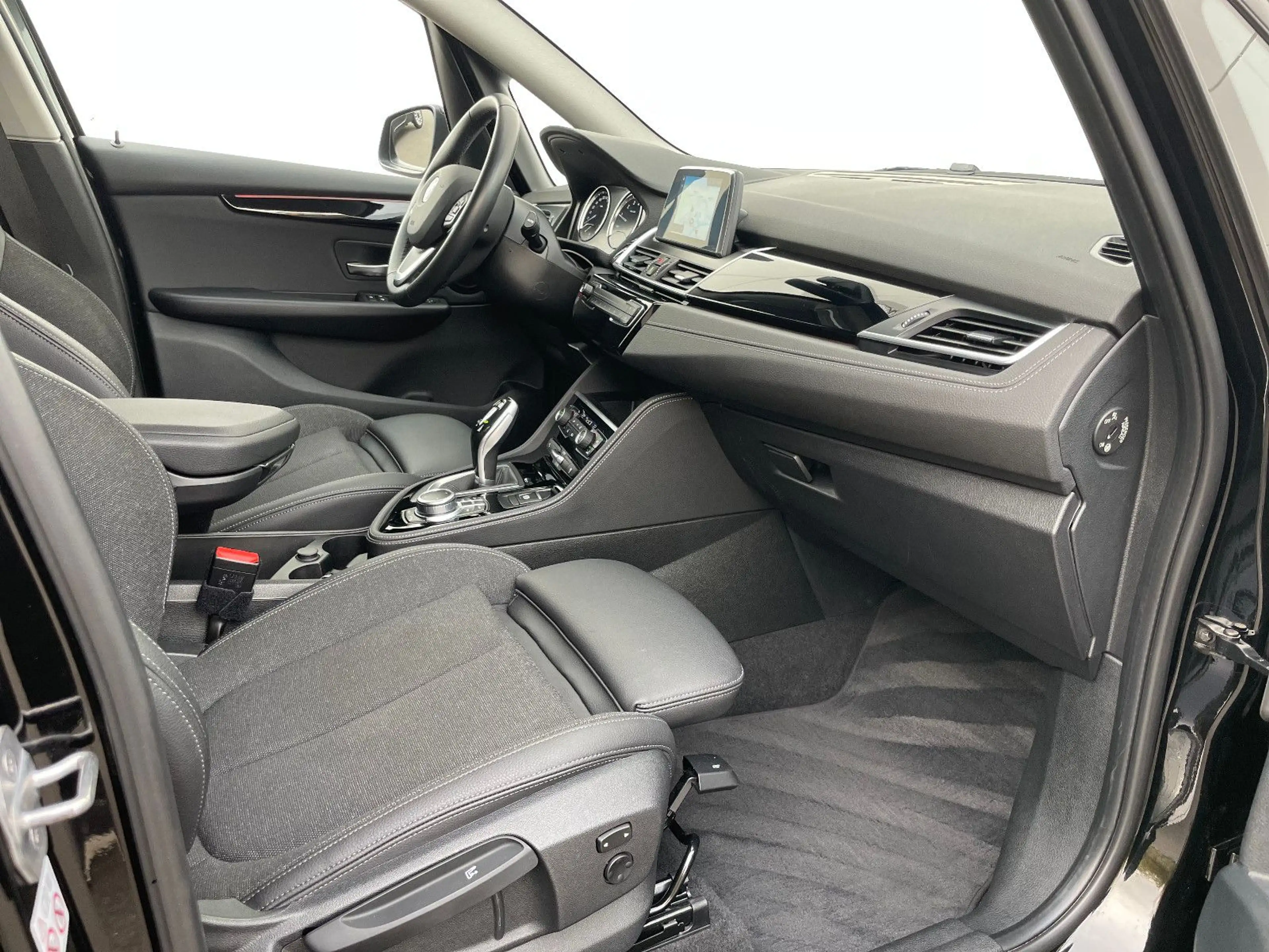 BMW 220 *SPORT LINE*T.LEDER*NAVI*AHK* — photo 13