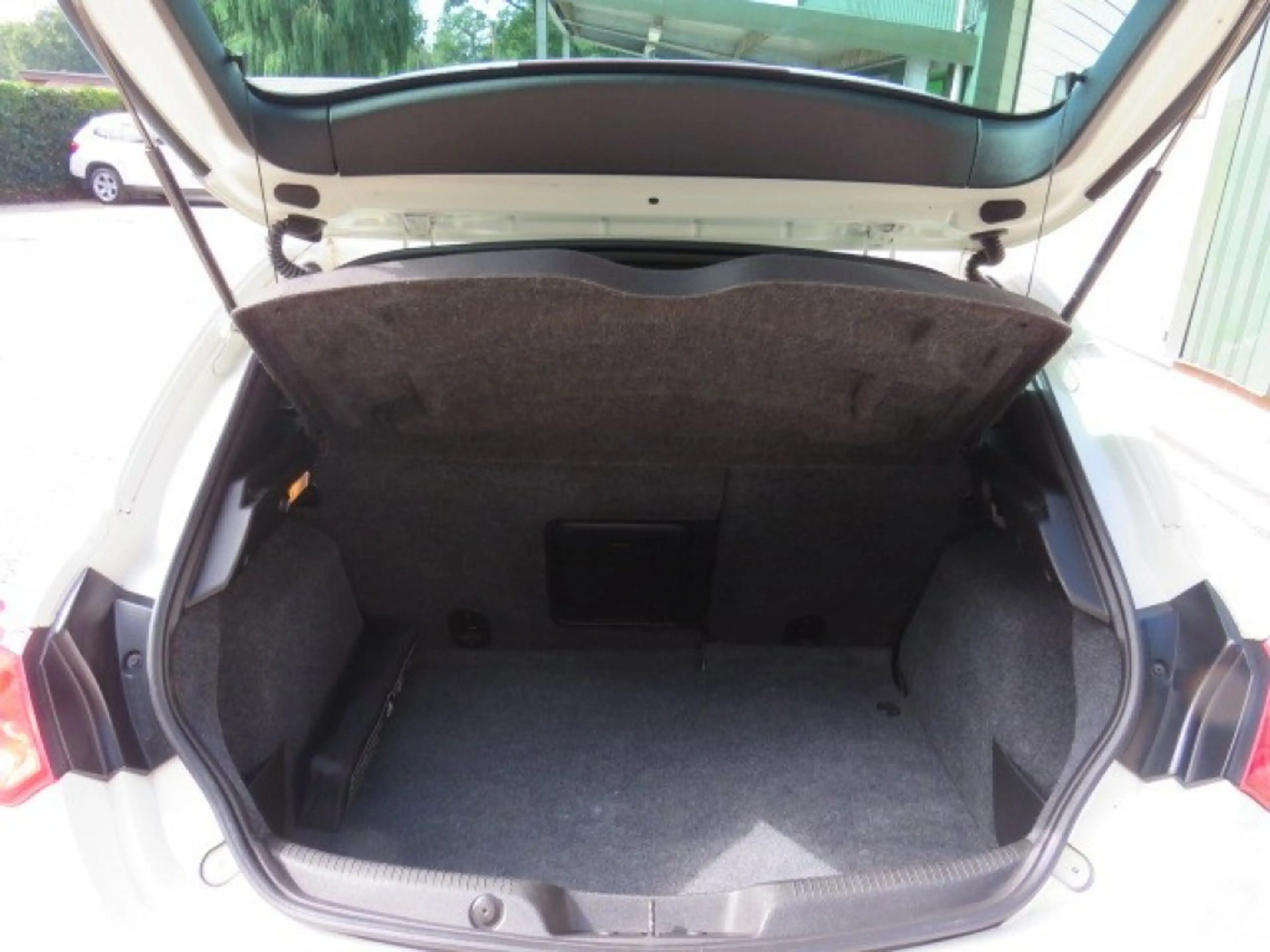Alfa Romeo Giulietta 1.4 T DISTINCTIVE — photo 18