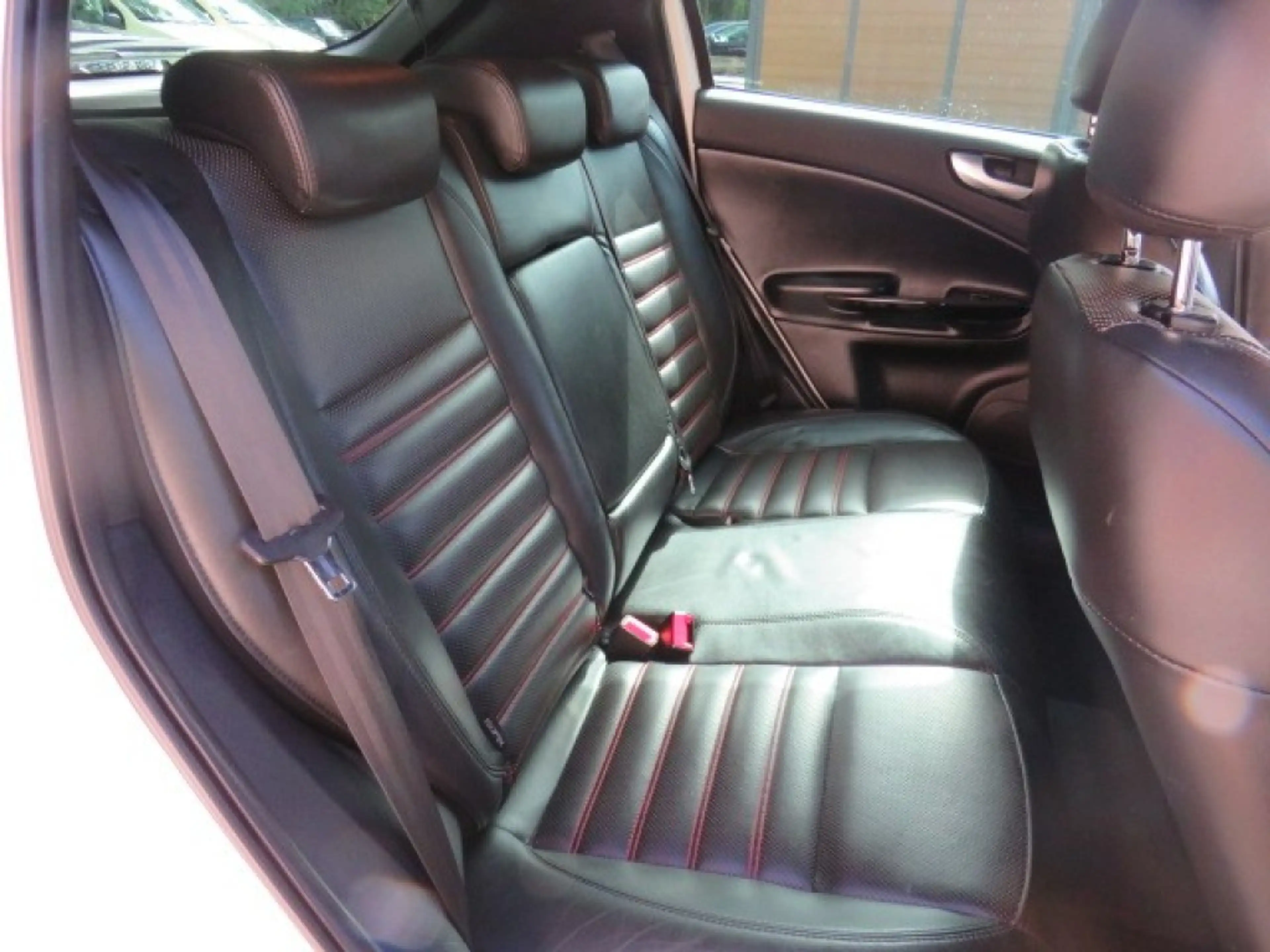 Alfa Romeo Giulietta 1.4 T DISTINCTIVE — photo 16