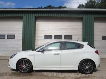 1.4 T DISTINCTIVE