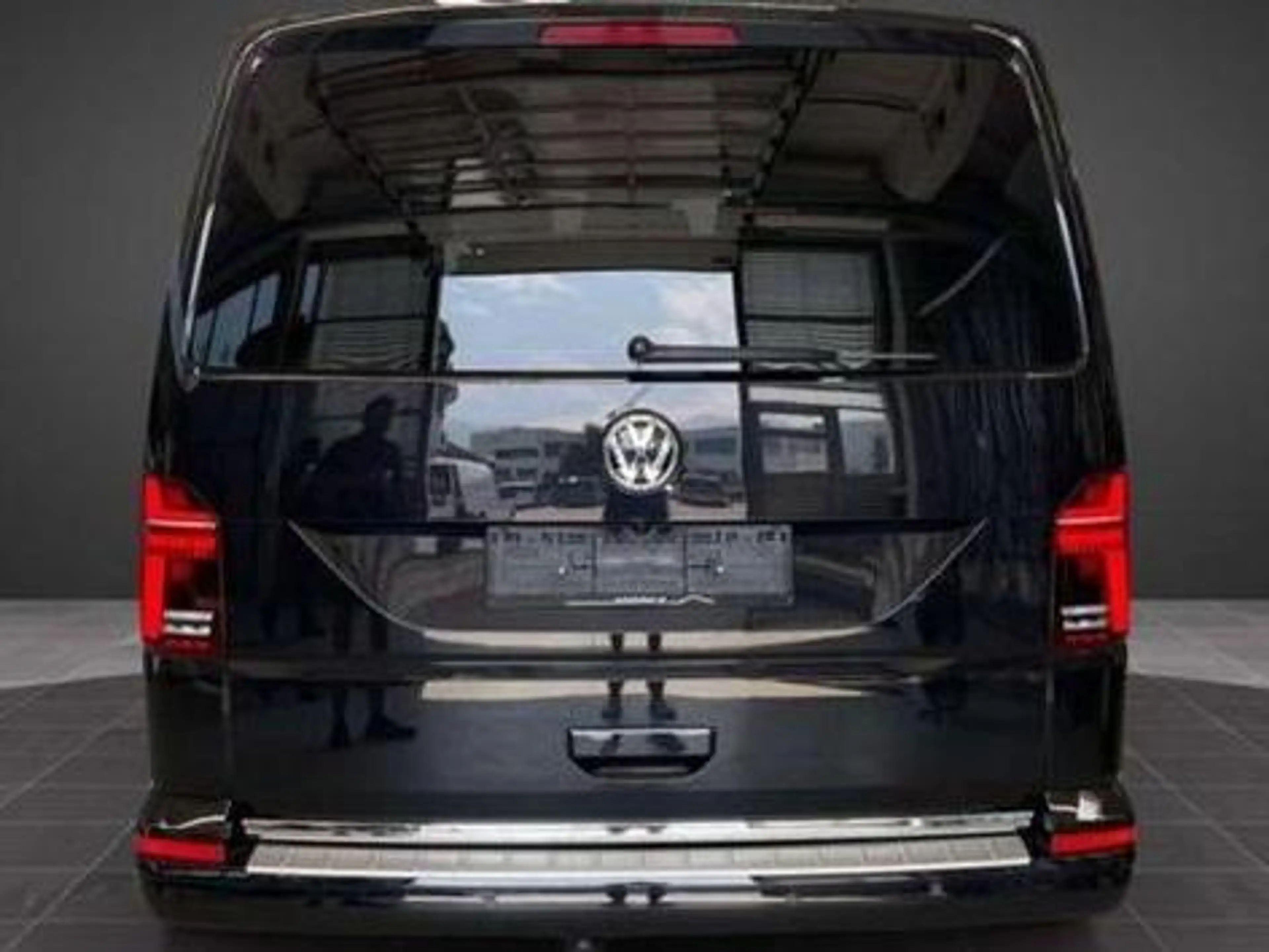 Volkswagen T6.1 Multivan Generation Six/ 4-Motion — photo 4