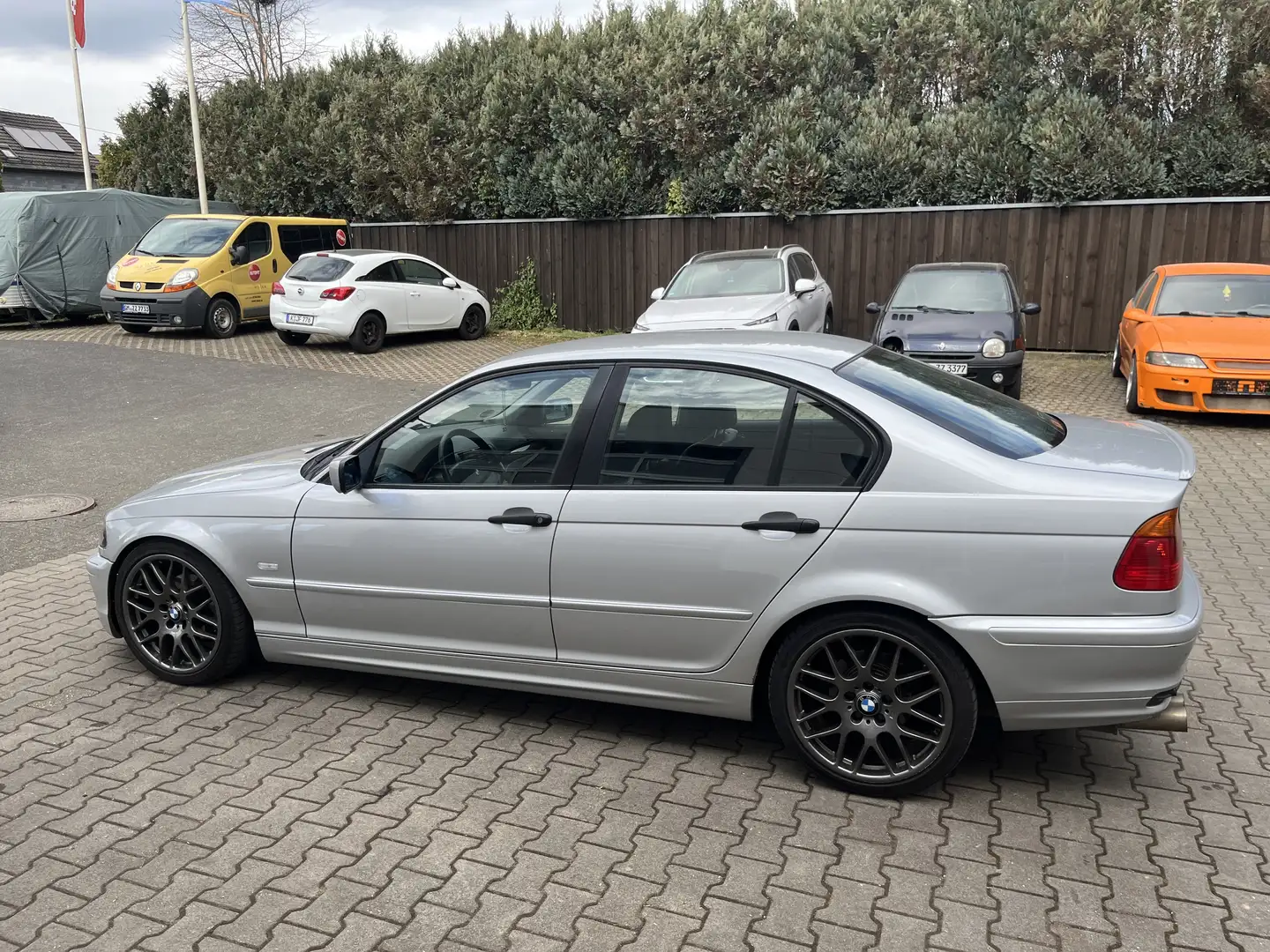 BMW 318 E46 318i Argintiu - 2