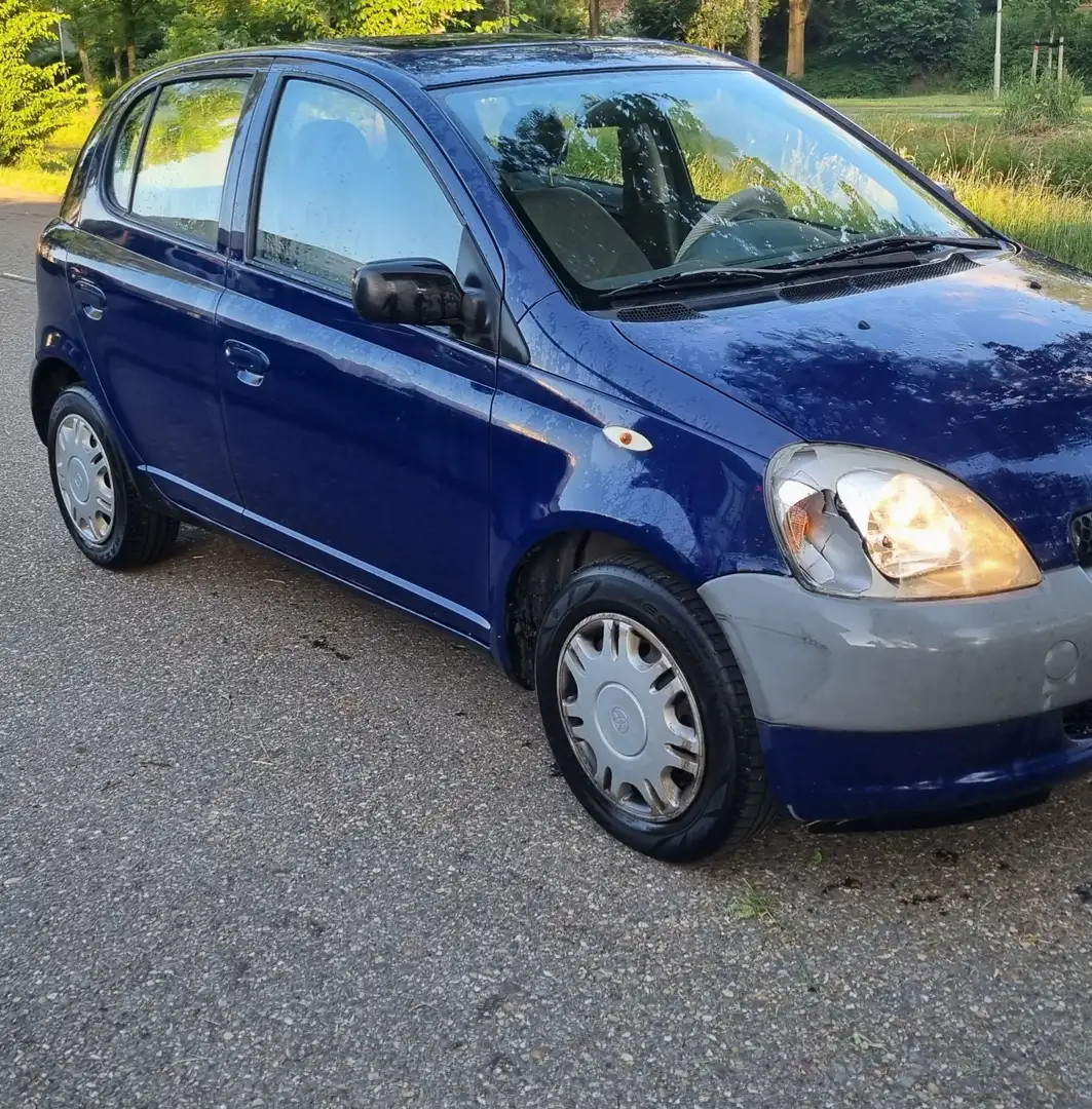 Toyota Yaris 1.0 linea sol - 2