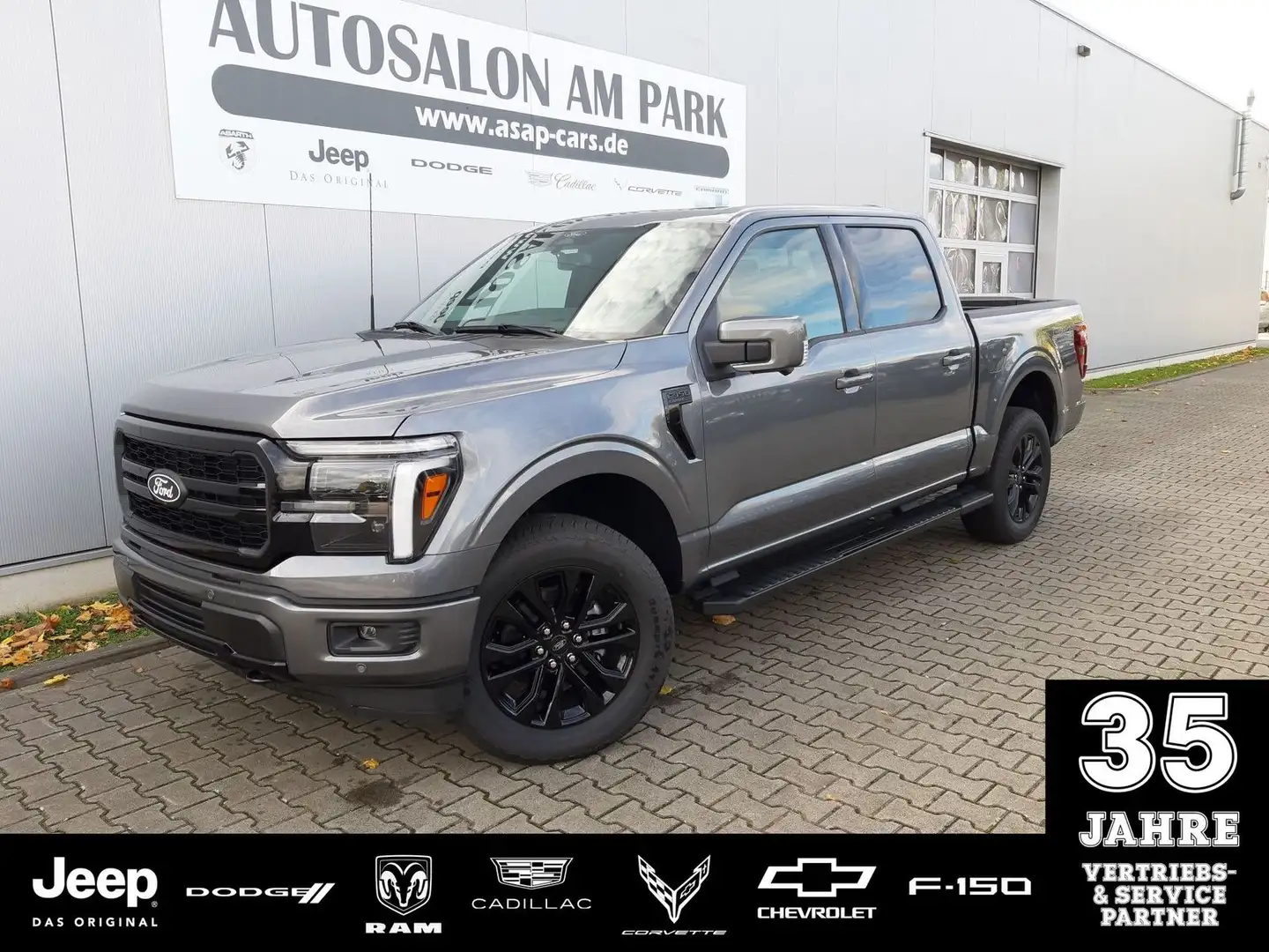 Ford F 150 Lariat Black Edition 5.0 V8 Grau - 1