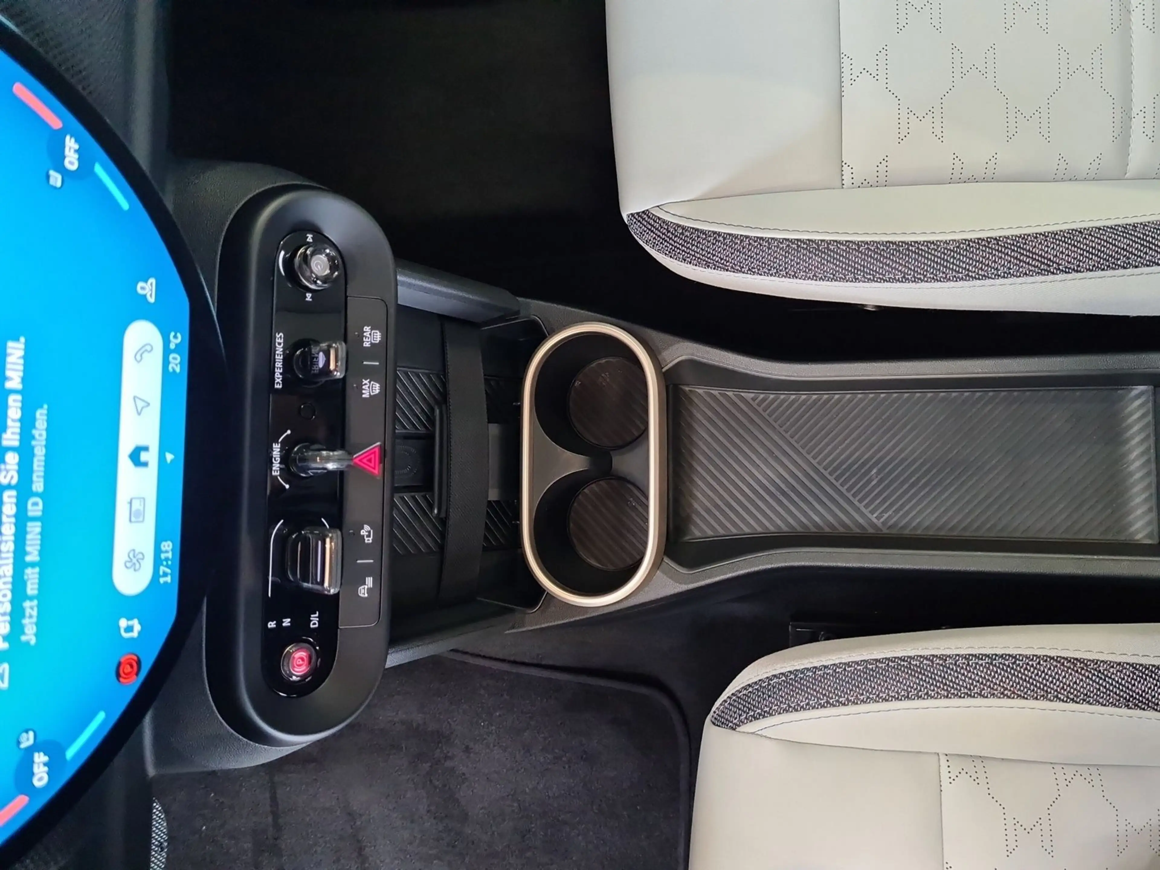 MINI Cooper Cabrio Cooper Cabrio C Head-Up DAB LED Lenkradhz. Shz. uv — photo 15