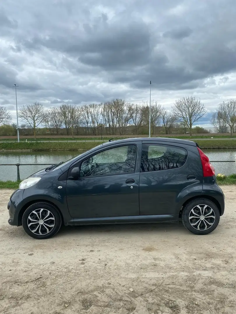Peugeot 107 1.0i 12v Urban - 2