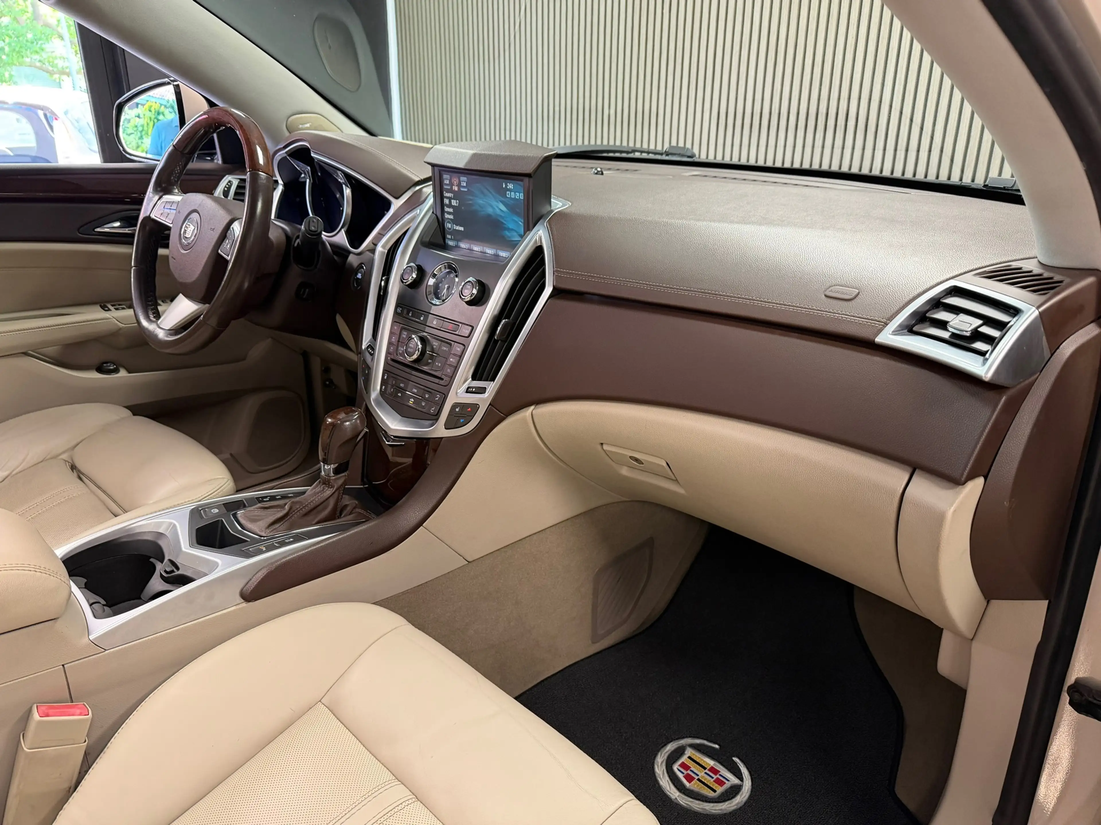 Cadillac SRX 3.0 V6 AWD Sports Luxury AUT. PANORAMADAK NAVIGATI — photo 6