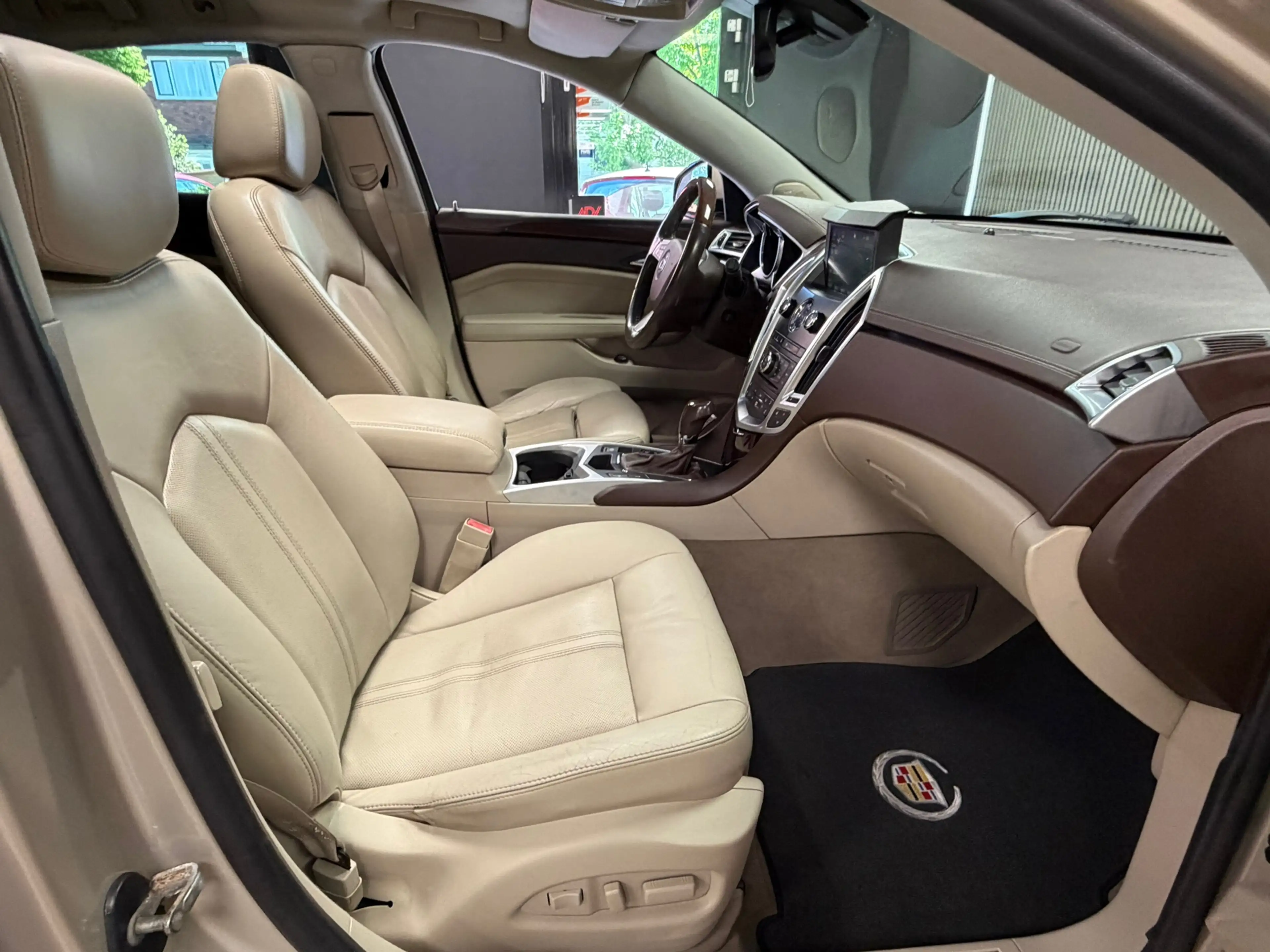 Cadillac SRX 3.0 V6 AWD Sports Luxury AUT. PANORAMADAK NAVIGATI — photo 7