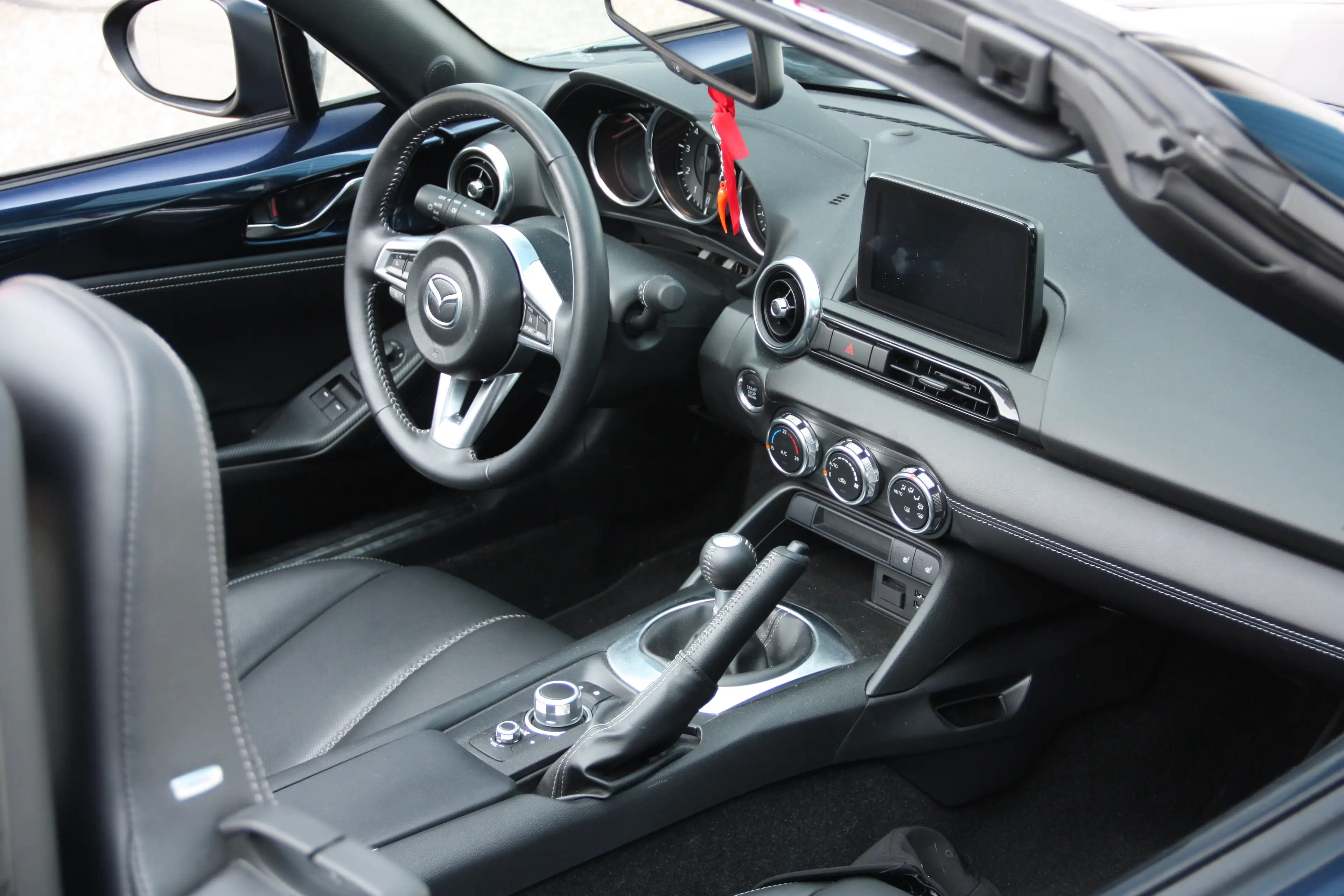 Mazda MX-5 MX-5 RF 1.5L SKYACTIV-G 132 ch Selection — photo 13