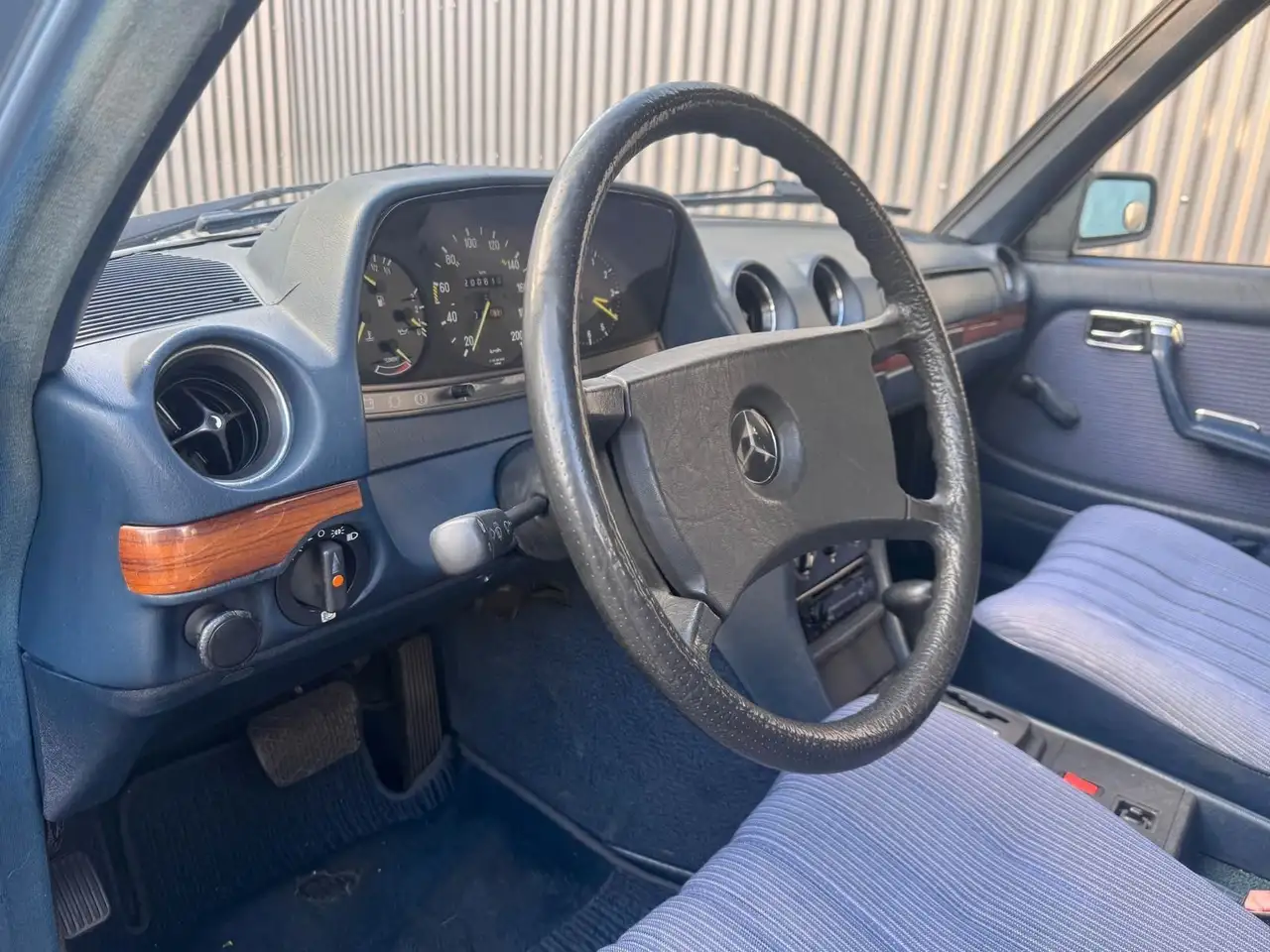 Mercedes-Benz E 200 Servolenkung Schiebedach Bluetooth, foto 10