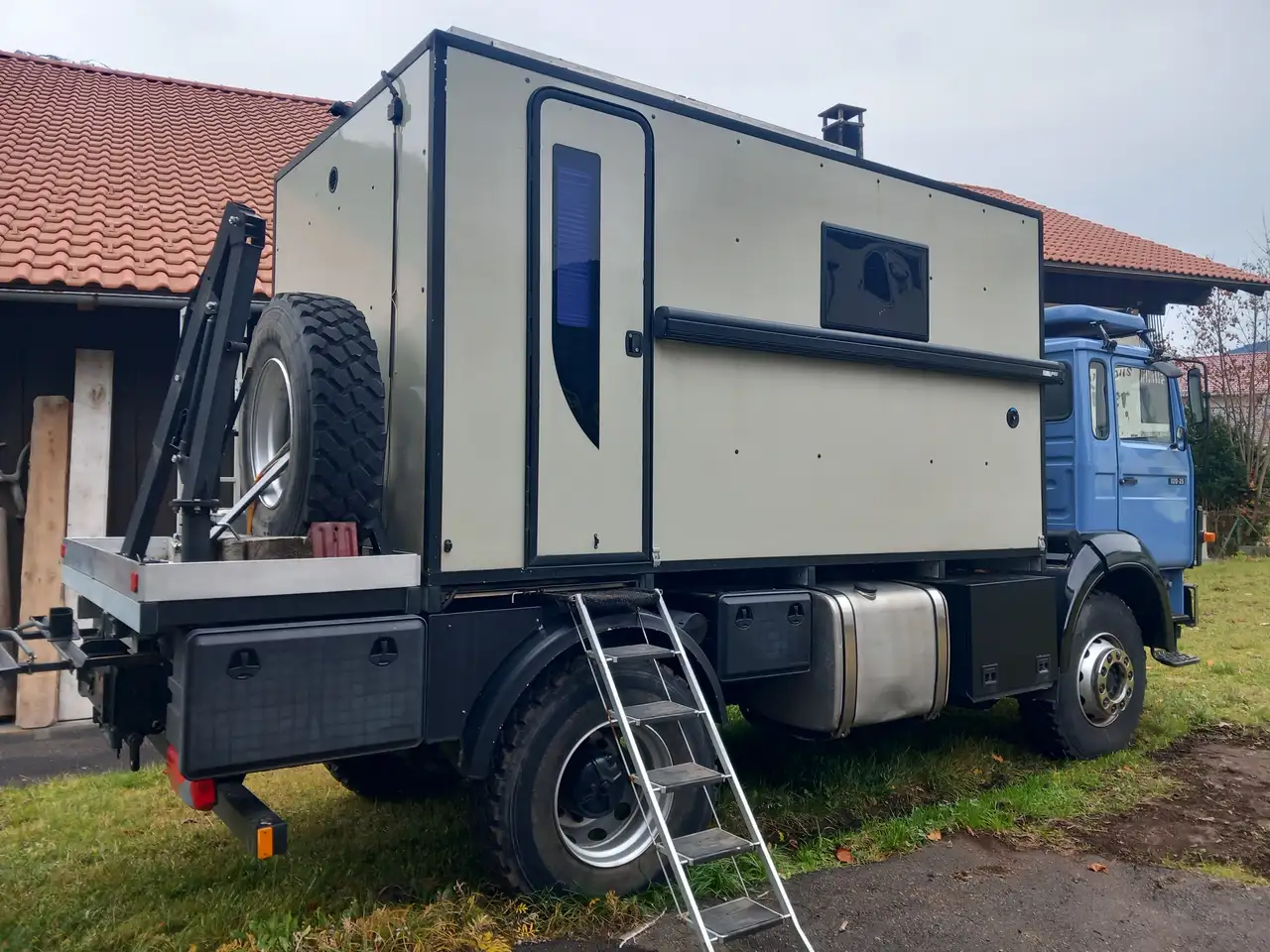 Iveco 120-25, foto 2