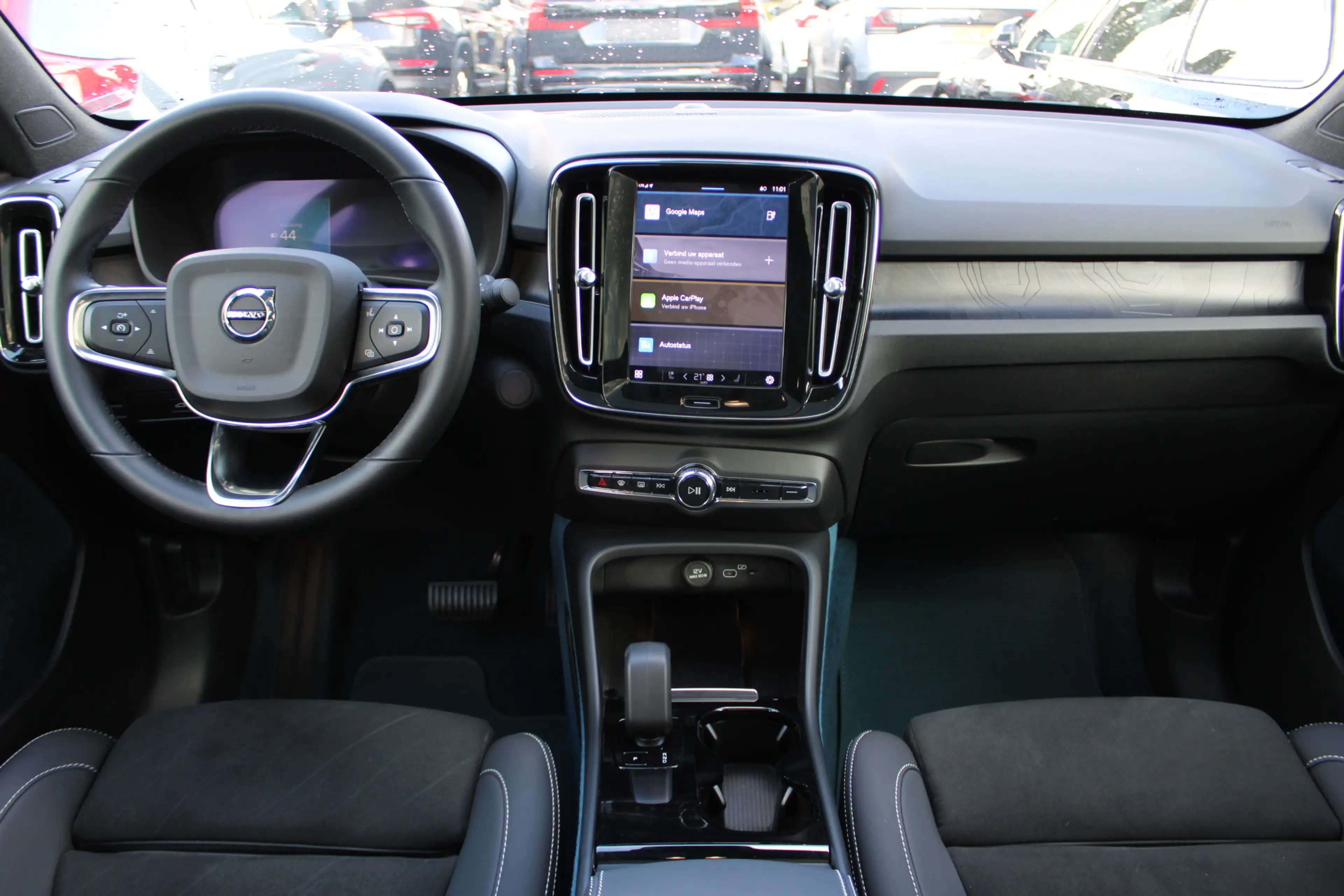 Volvo C40 408PK Twin Ultimate 78 kWh | Panoramadak | H/K | L — photo 5