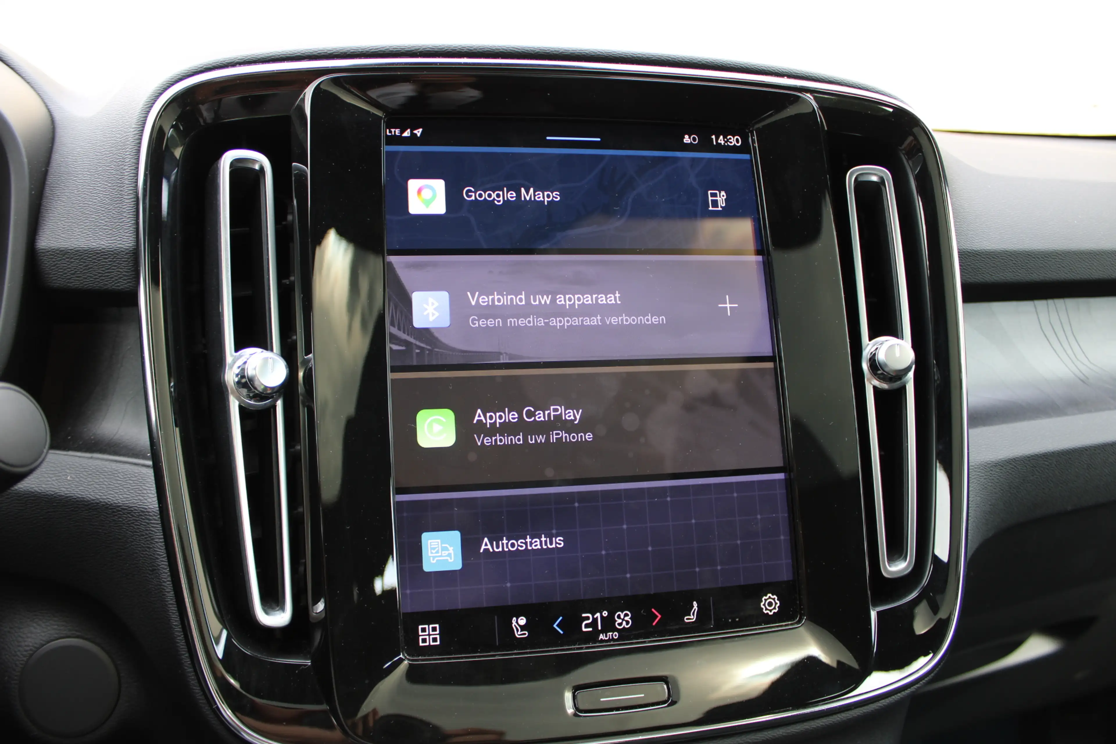 Volvo C40 408PK Twin Ultimate 78 kWh | Panoramadak | H/K | L — photo 15