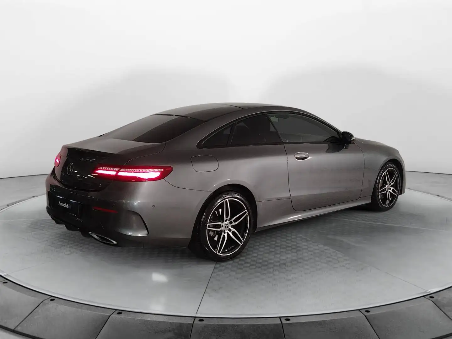 Mercedes-Benz E 220 E 220d Coupé Premium Plus 4matic Grigio - 2