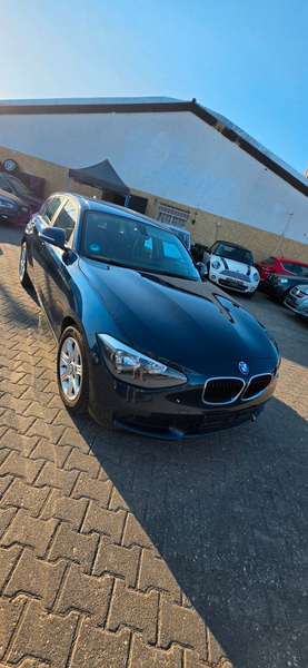 BMW 120 d   Tüv Neu
