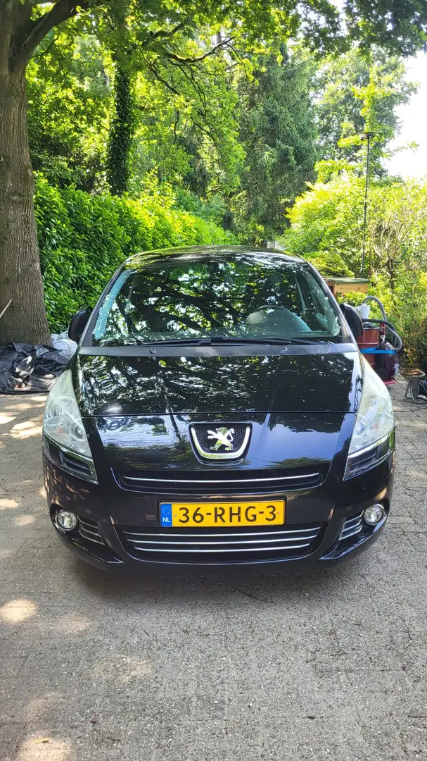 Peugeot 5008 1.6 VTi ST 5p. Zwart - 1