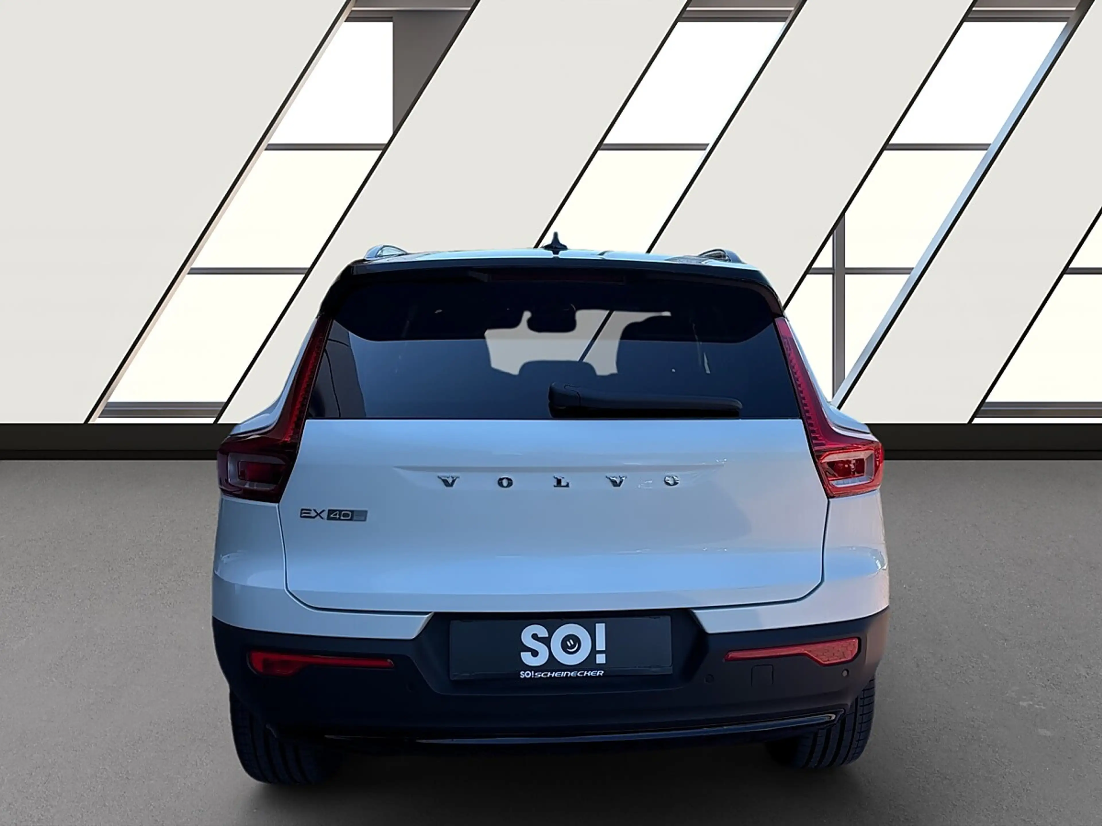 Volvo EX40 Single Motor Extended Range 82kWh Plus — photo 5